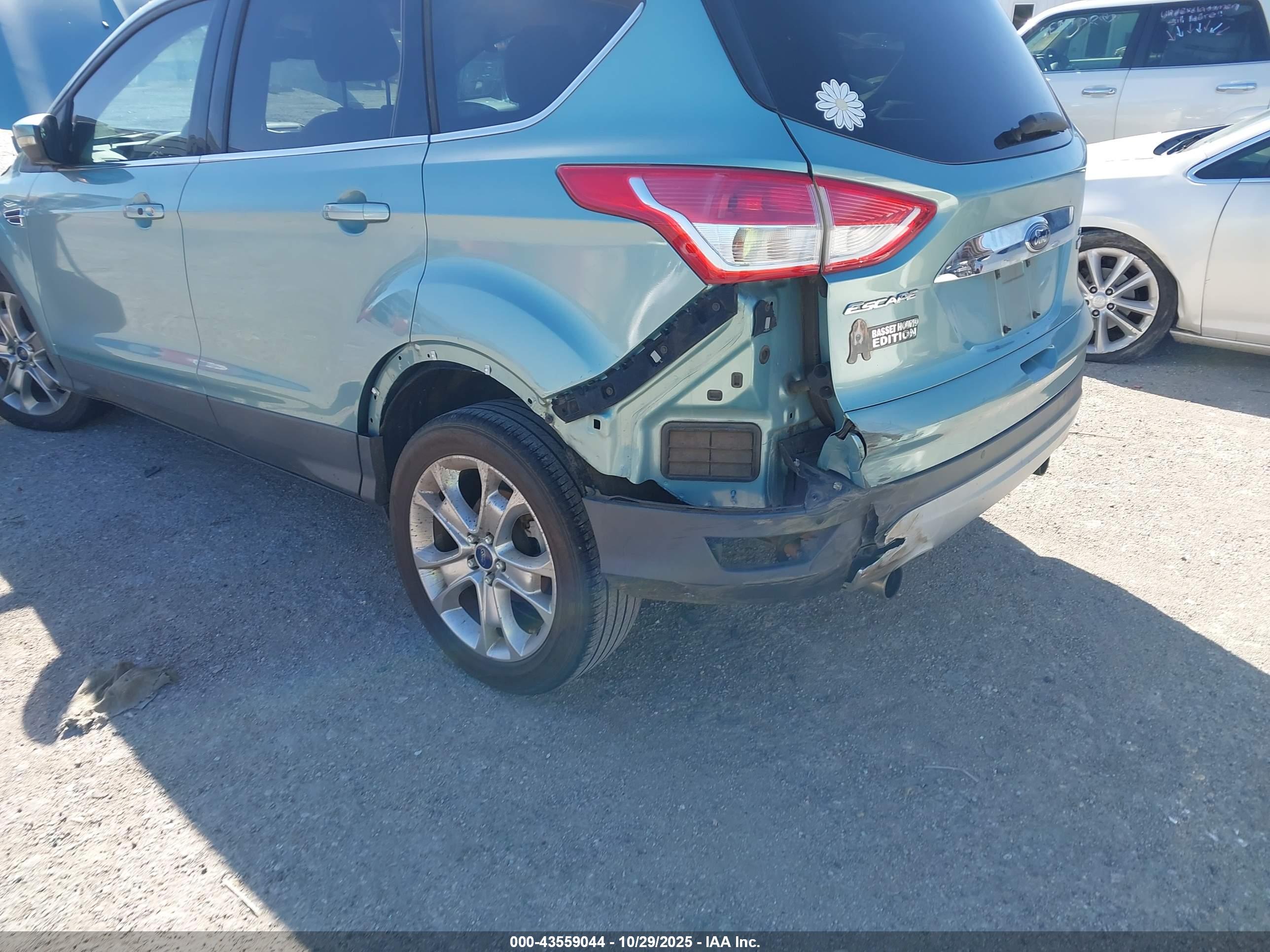 FORD ESCAPE image 6