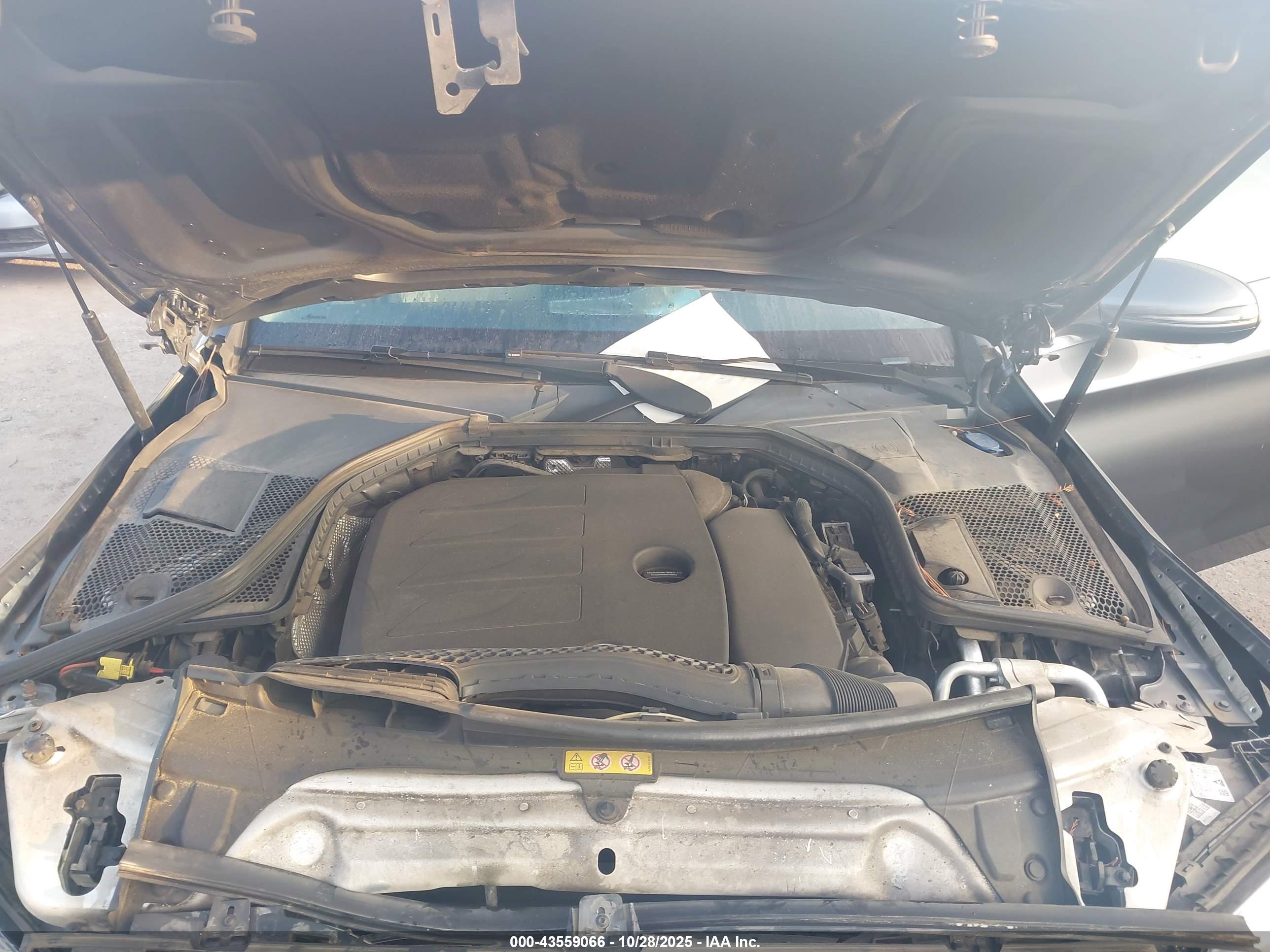 MERCEDES-BENZ C image 10