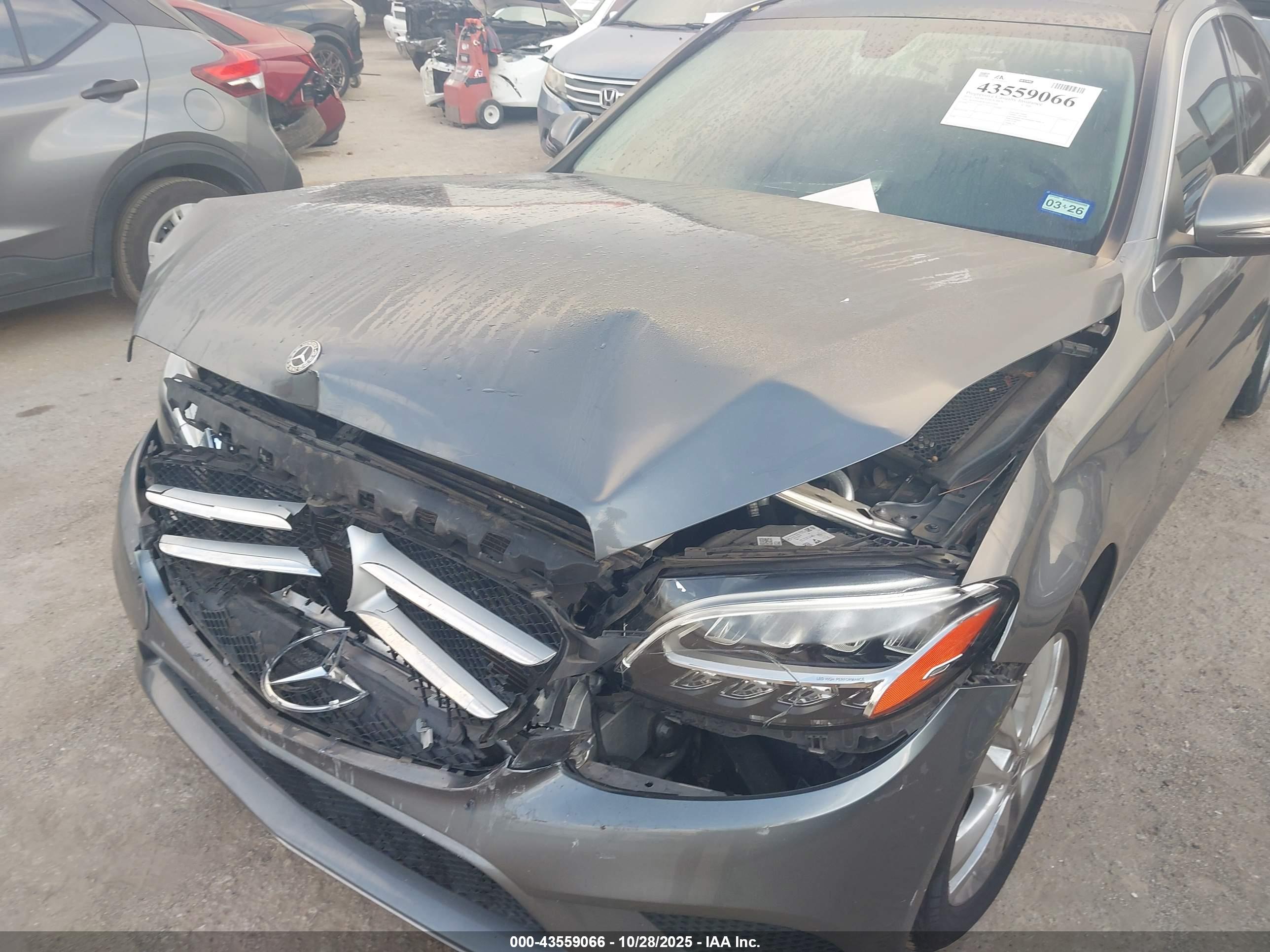 MERCEDES-BENZ C image 6