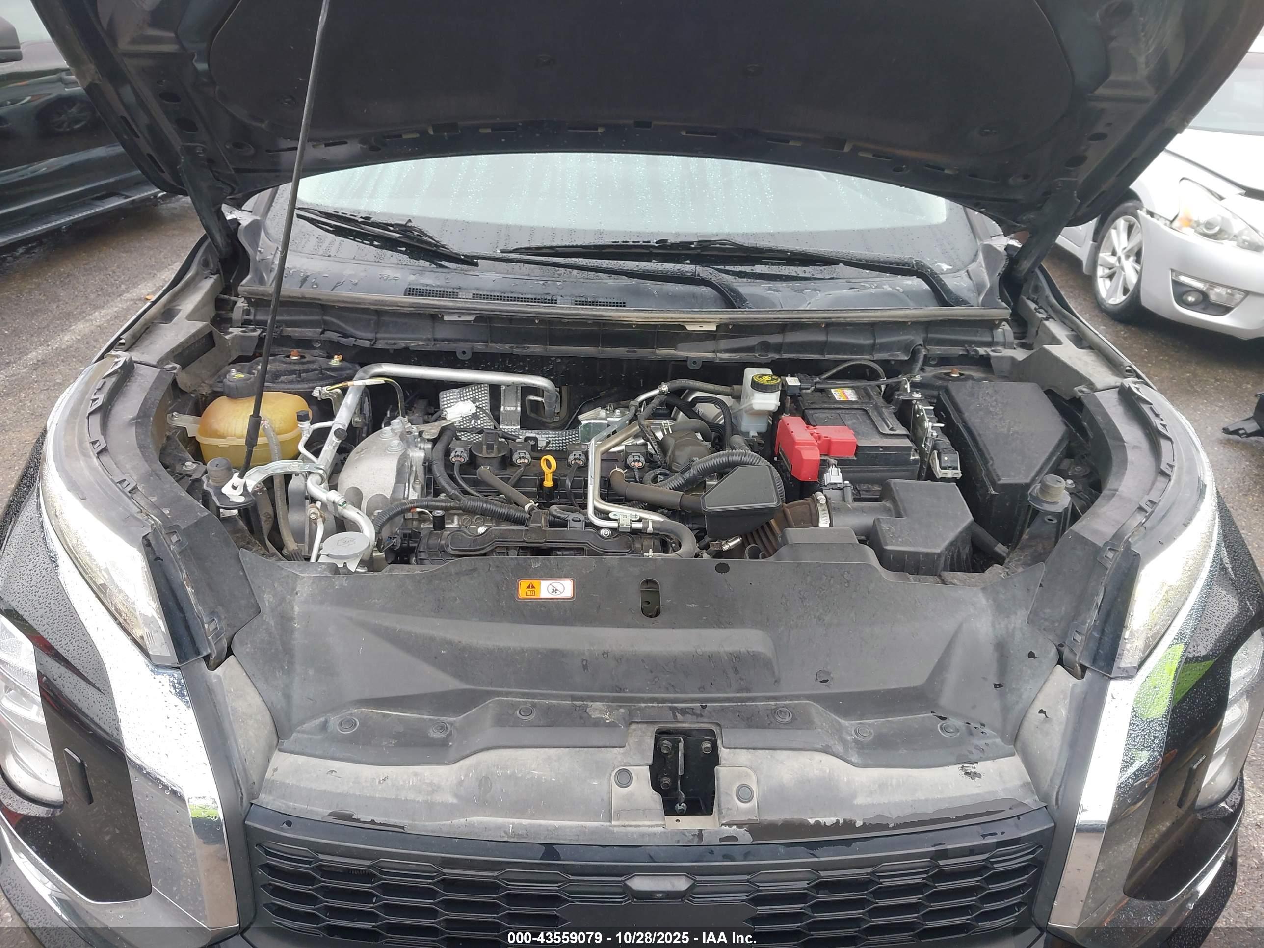 MITSUBISHI OUTLANDER image 10