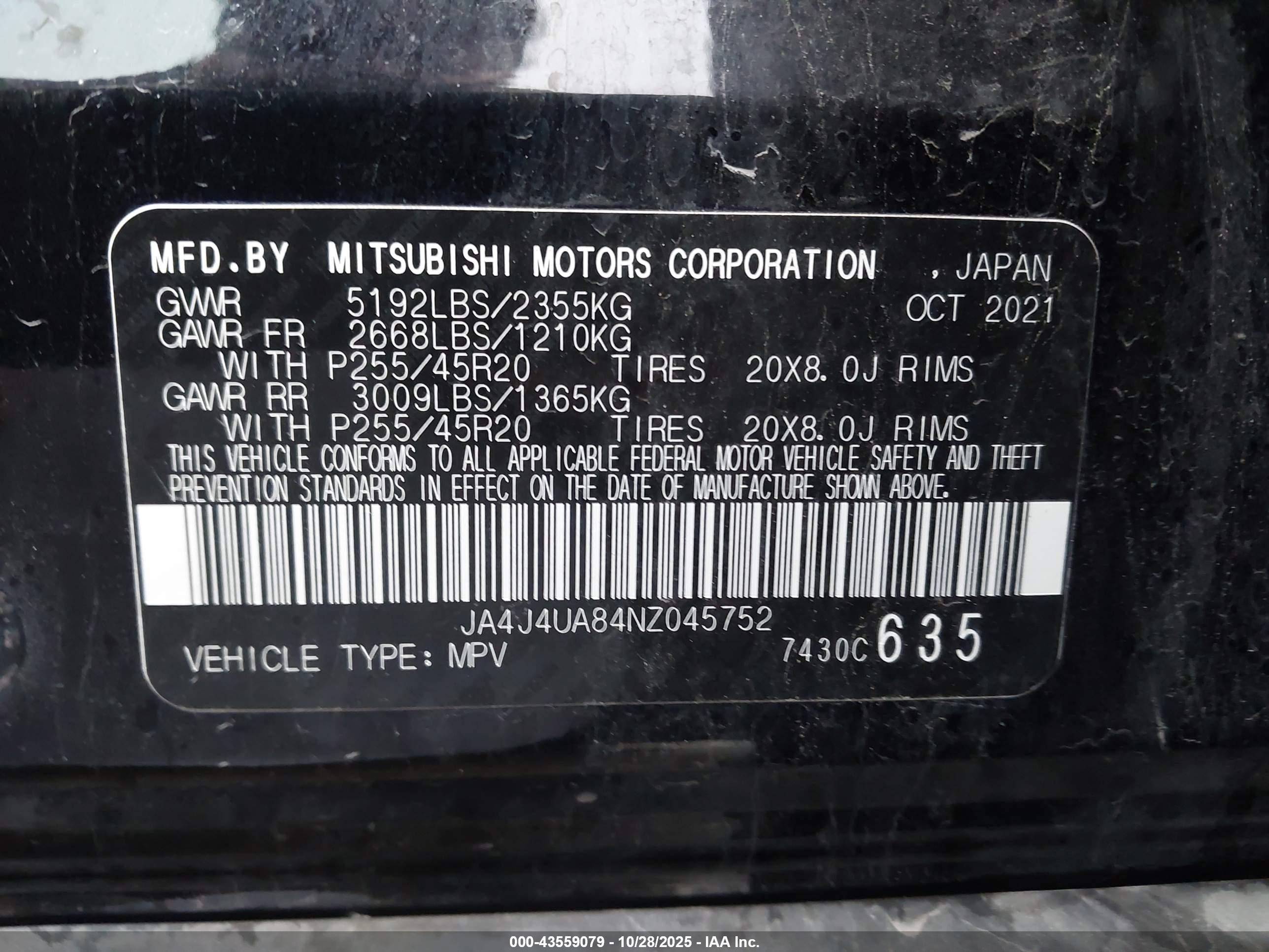 MITSUBISHI OUTLANDER image 9