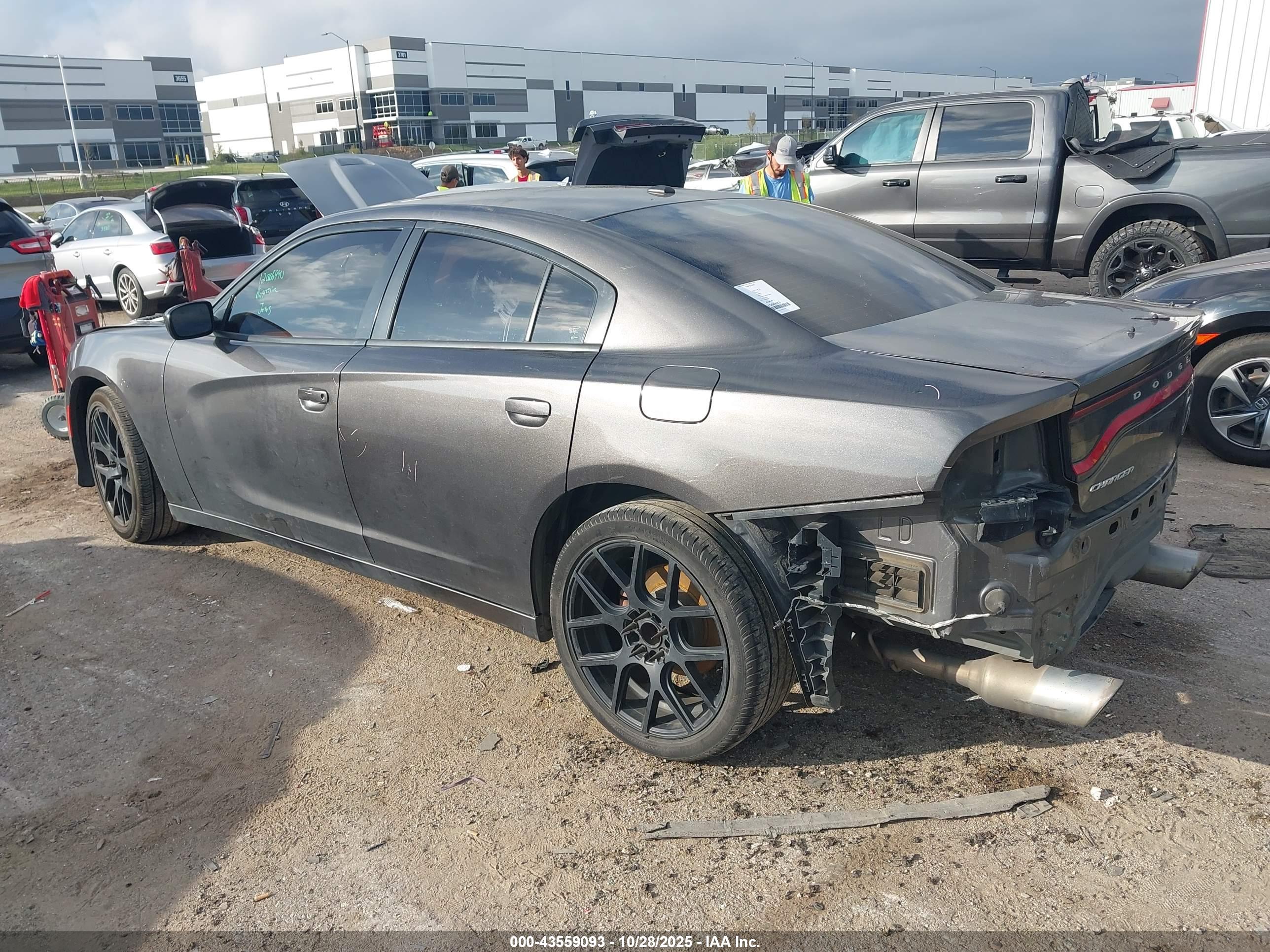 DODGE CHARGER image 3
