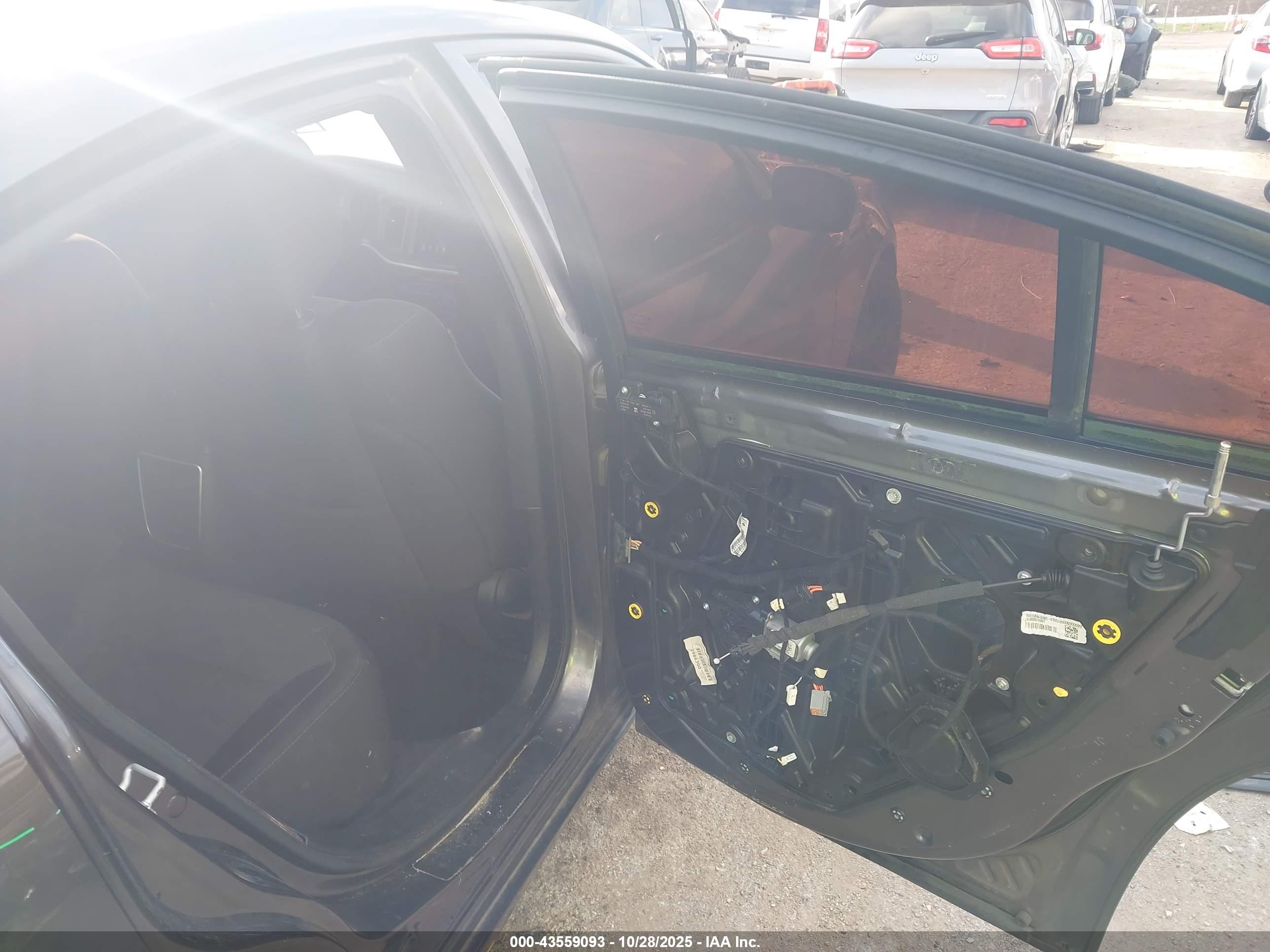 DODGE CHARGER image 8