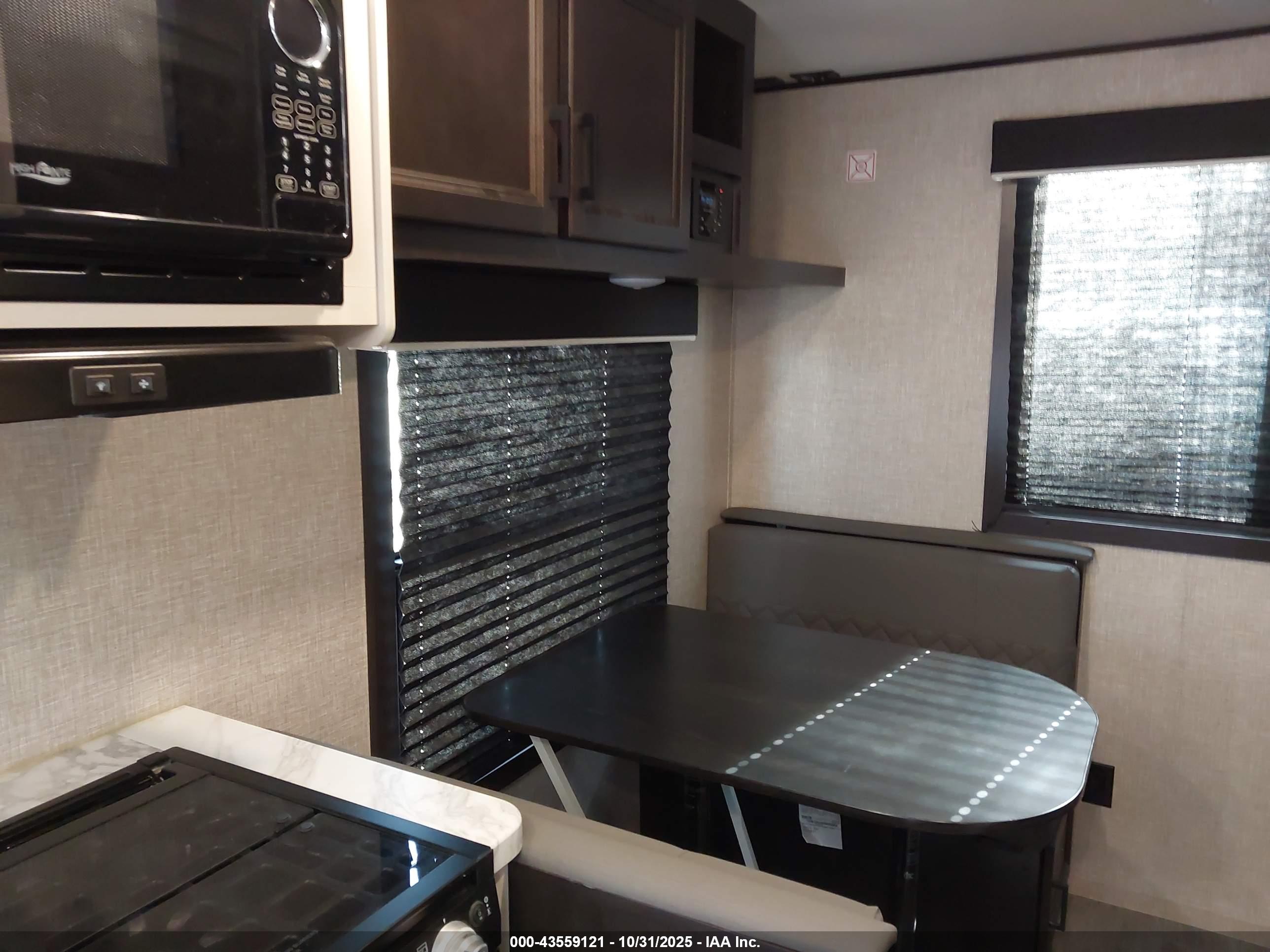 JAYCO JAY image 8