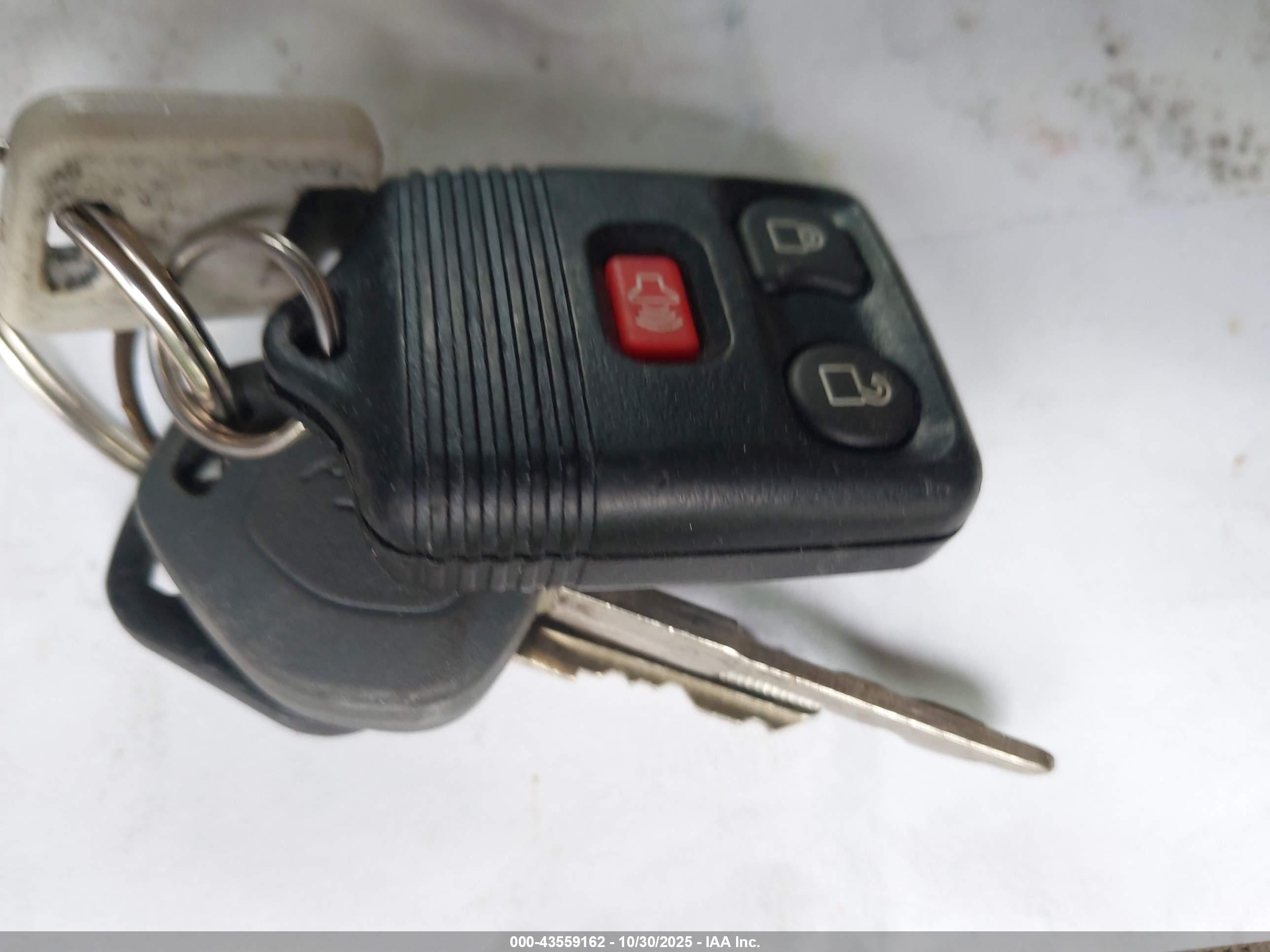 FORD E-350 image 11