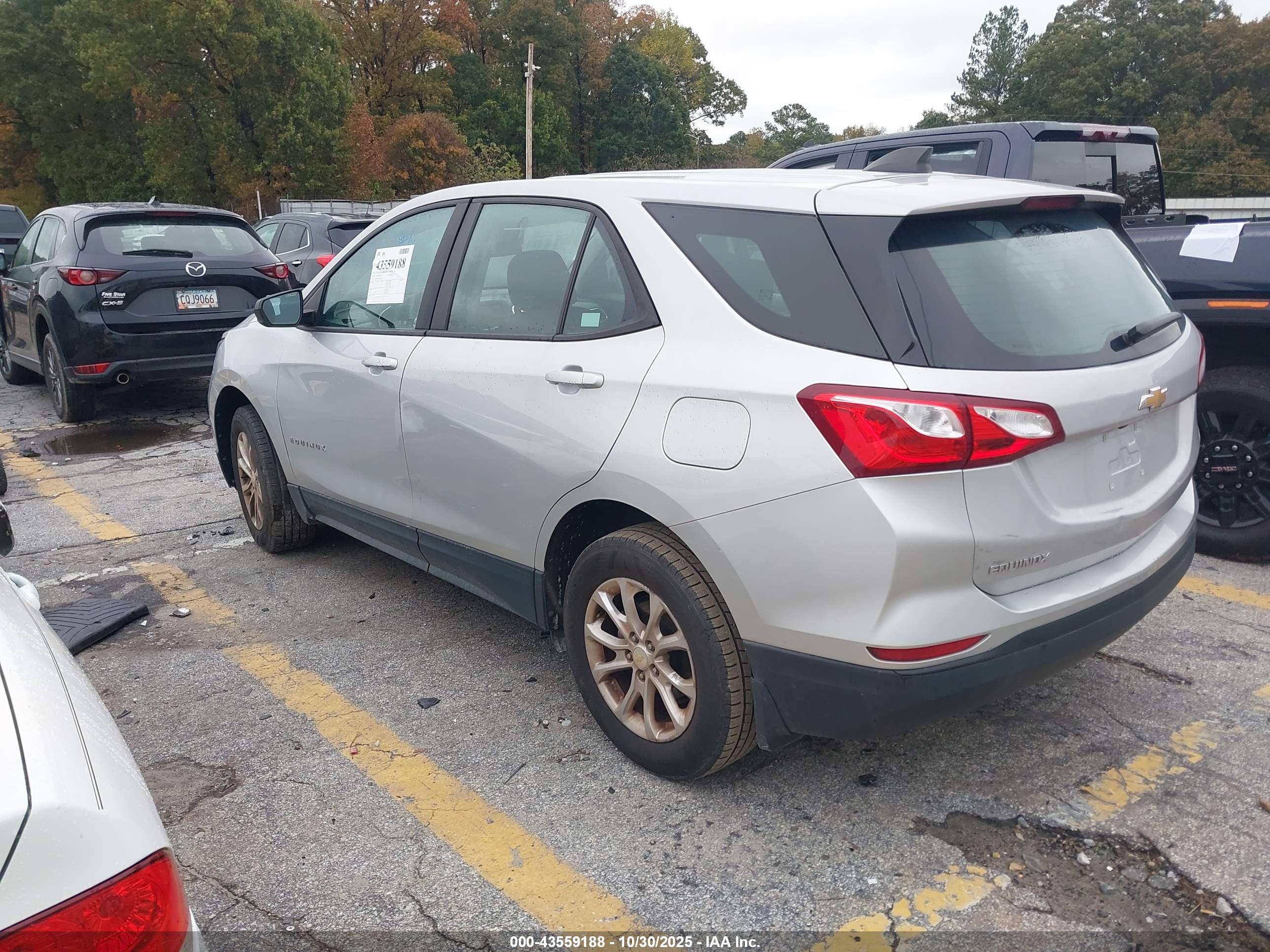 CHEVROLET EQUINOX image 3