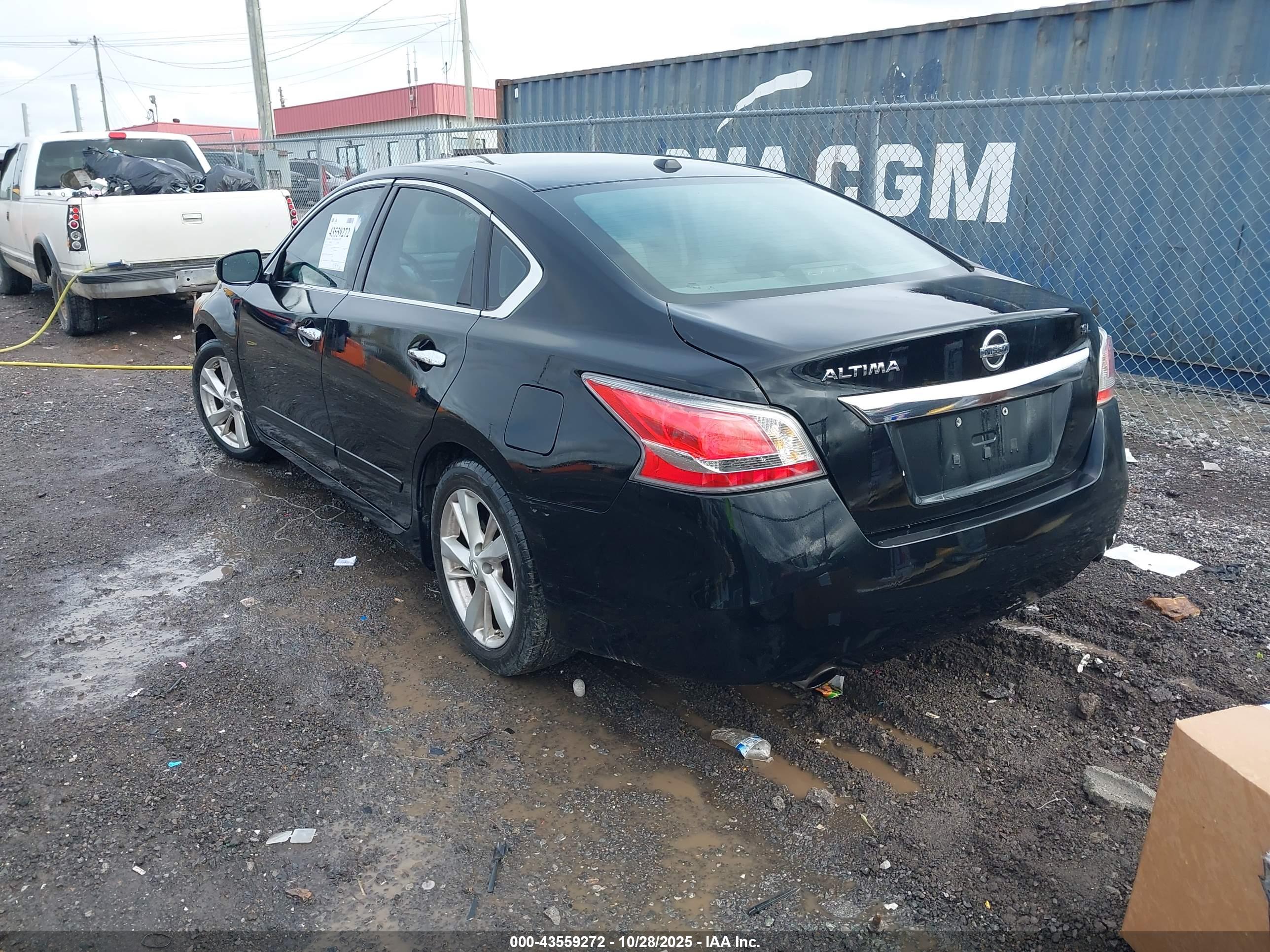 NISSAN ALTIMA image 3