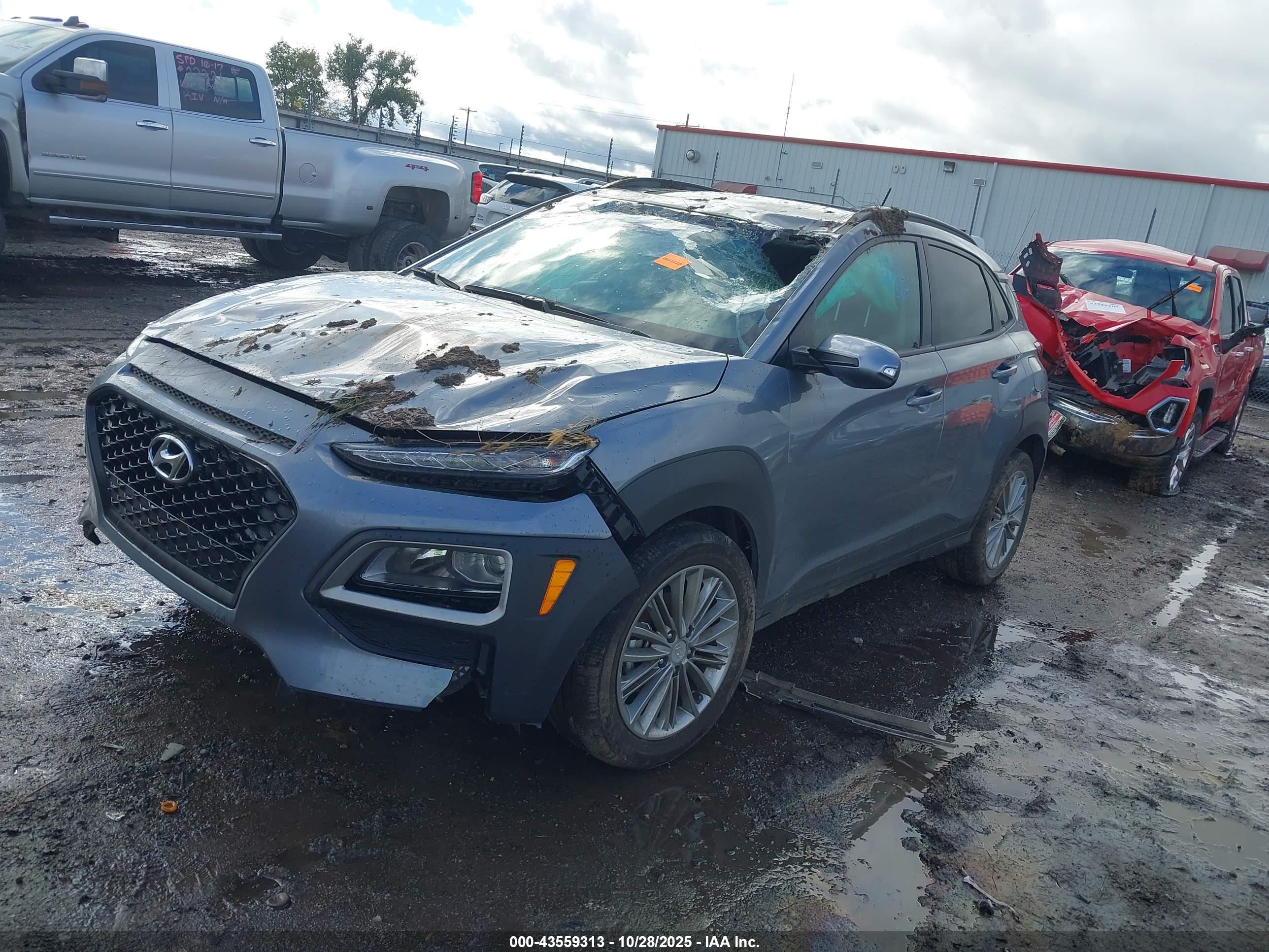 HYUNDAI KONA image 2