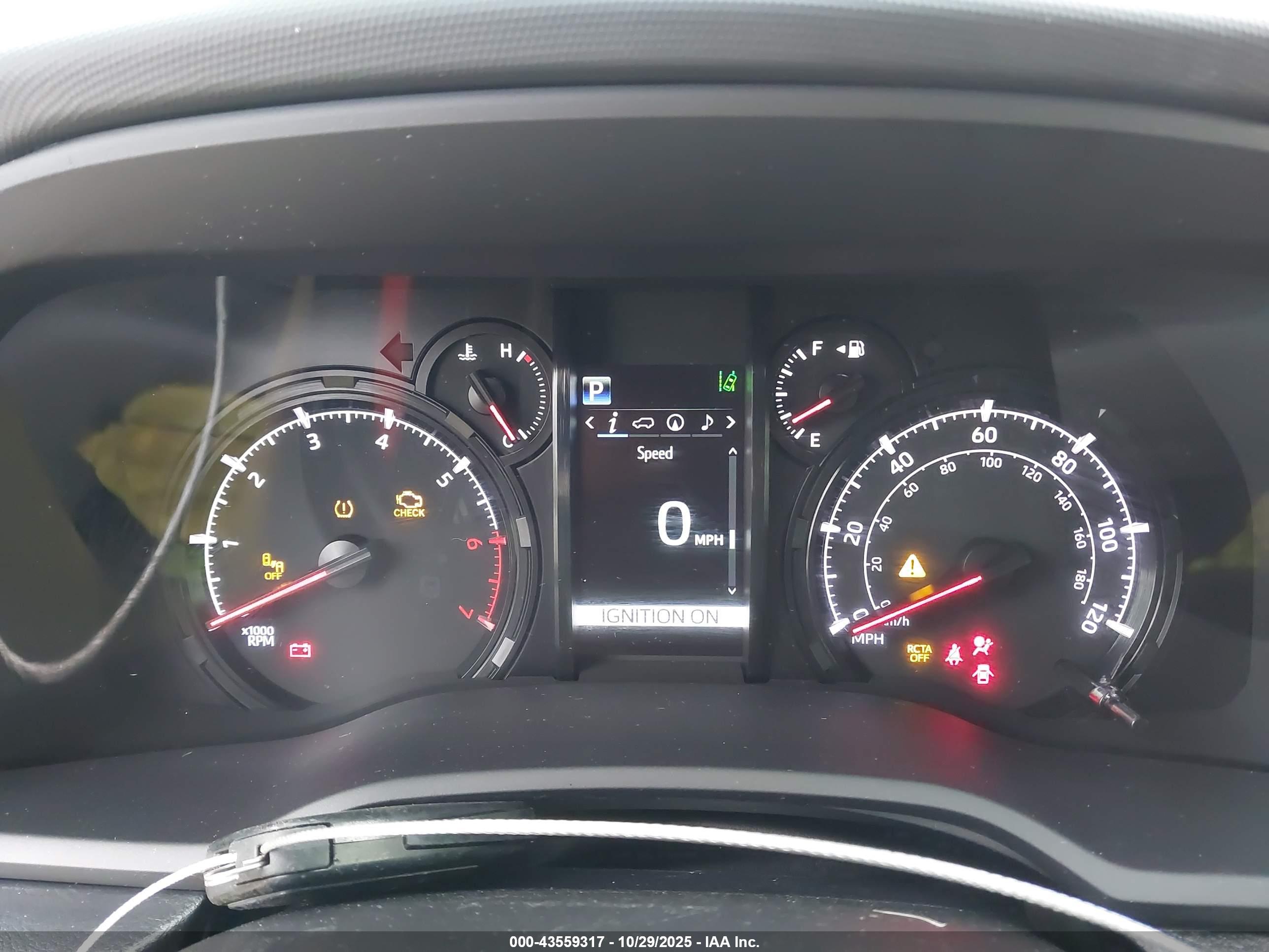 TOYOTA 4RUNNER image 7
