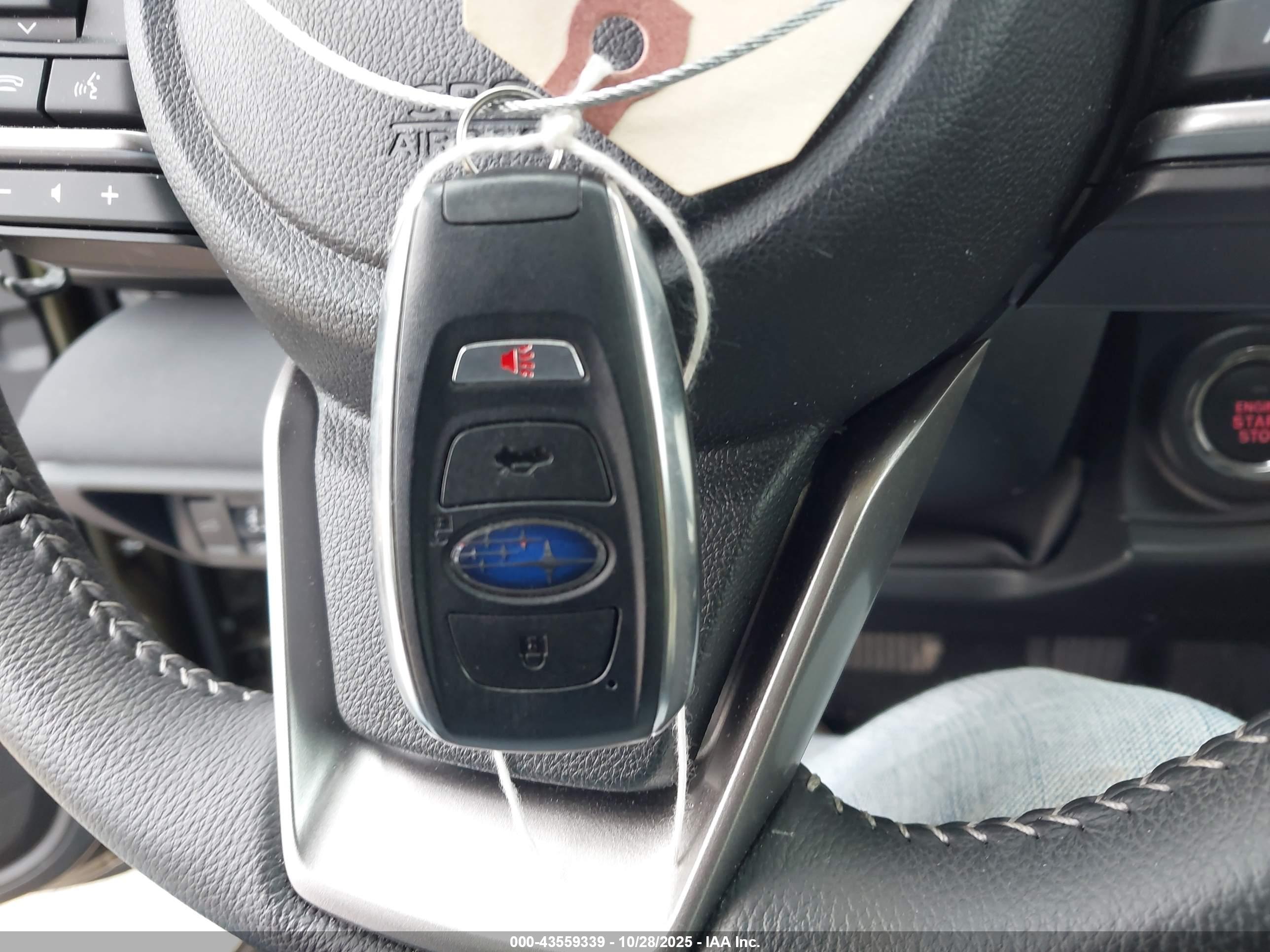 SUBARU OUTBACK image 11