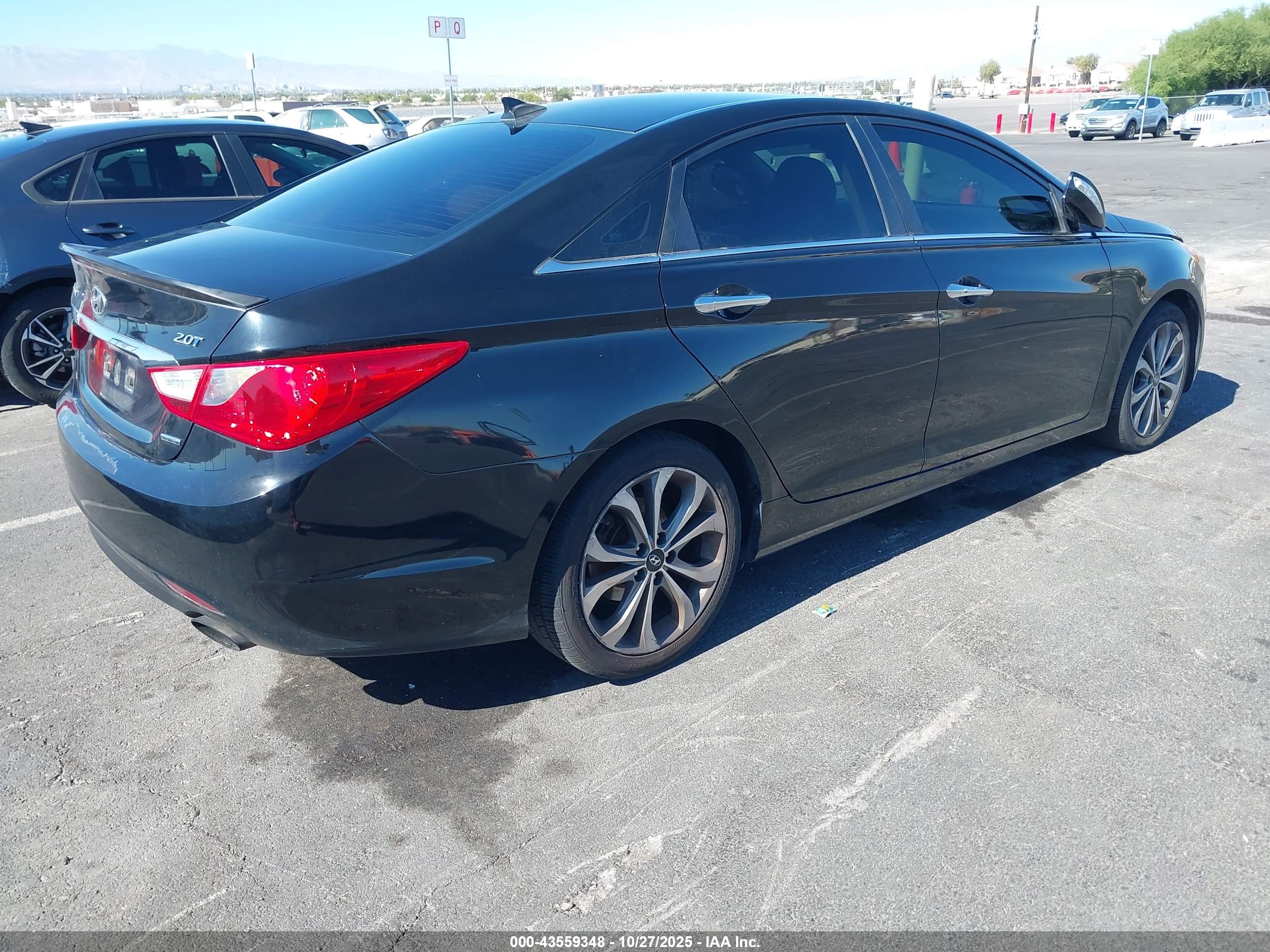 HYUNDAI SONATA image 4