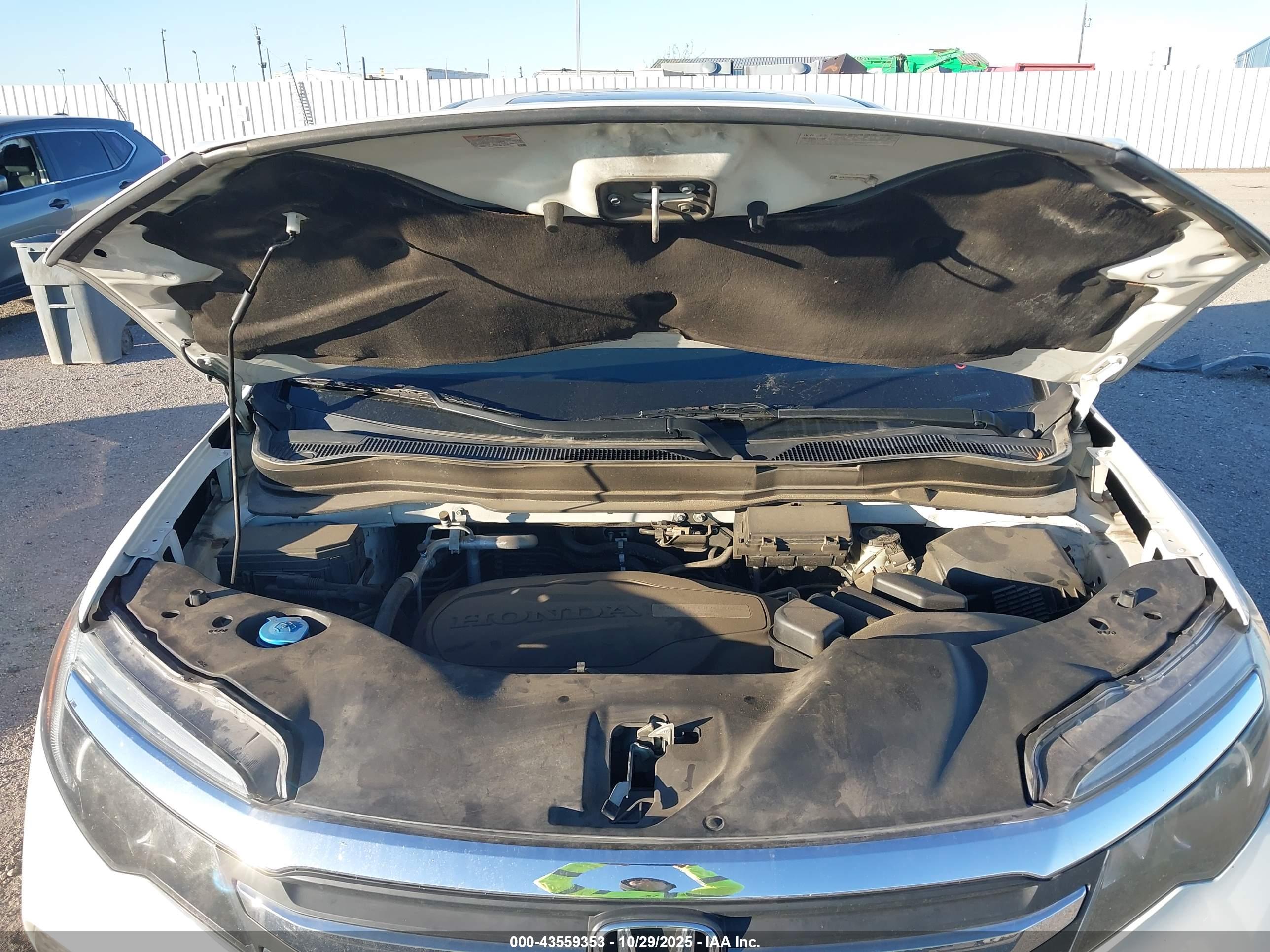 HONDA PILOT image 10