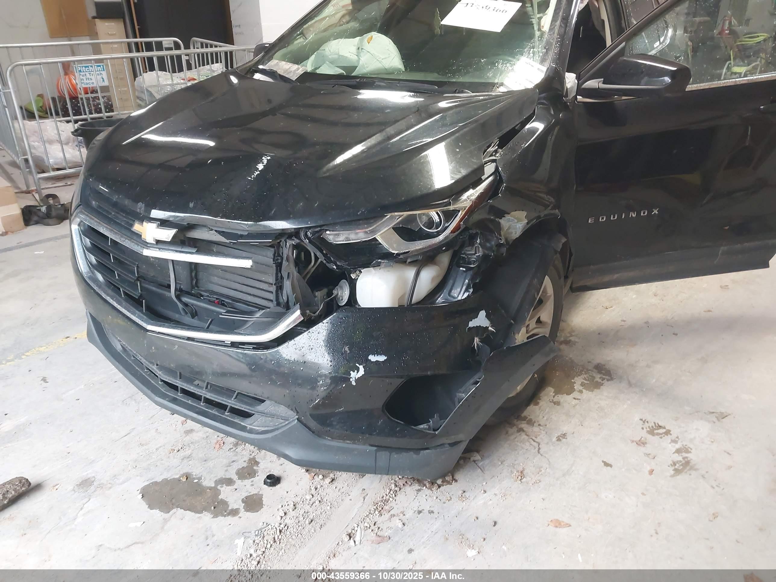 CHEVROLET EQUINOX image 6