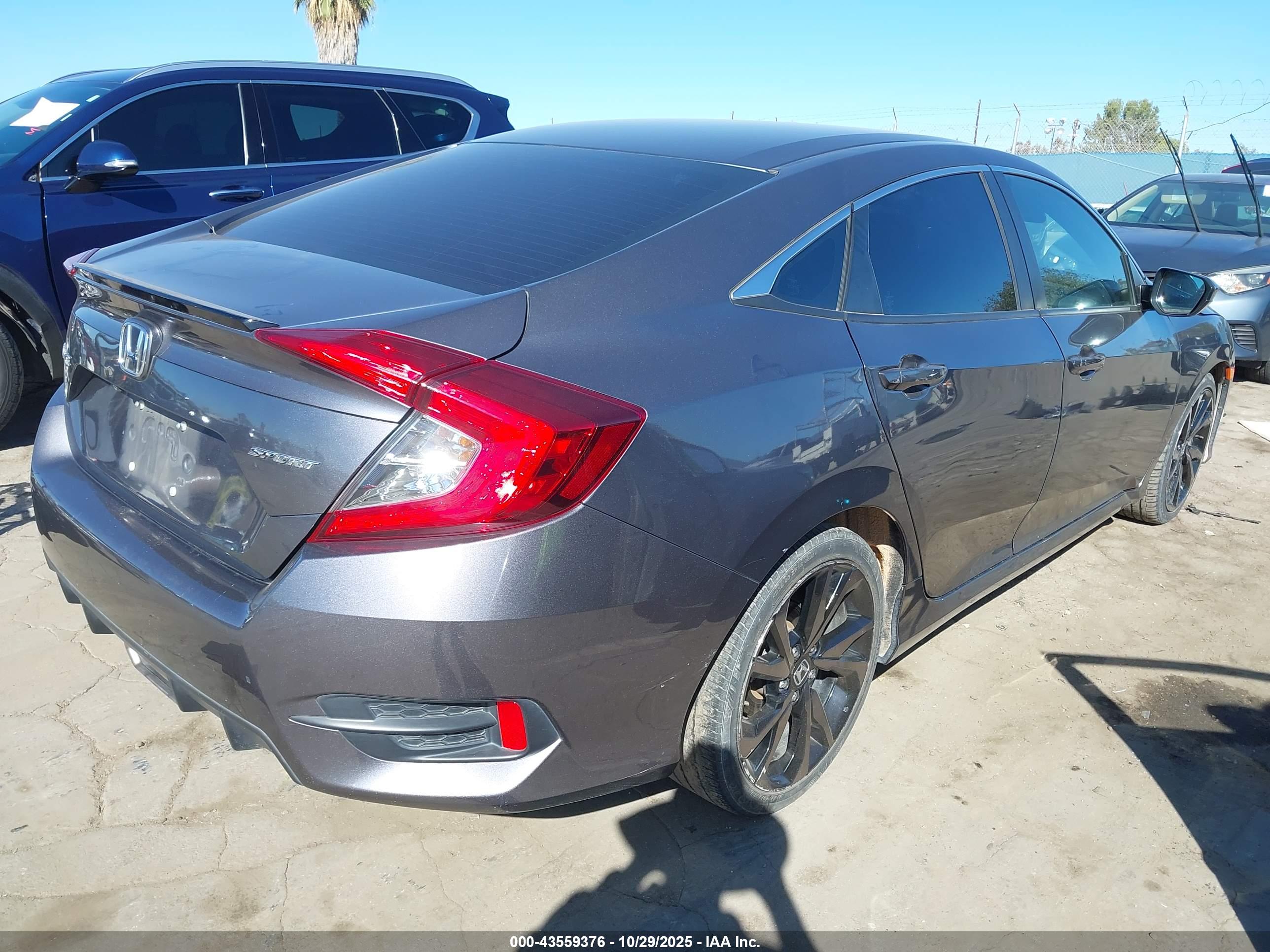 HONDA CIVIC image 4