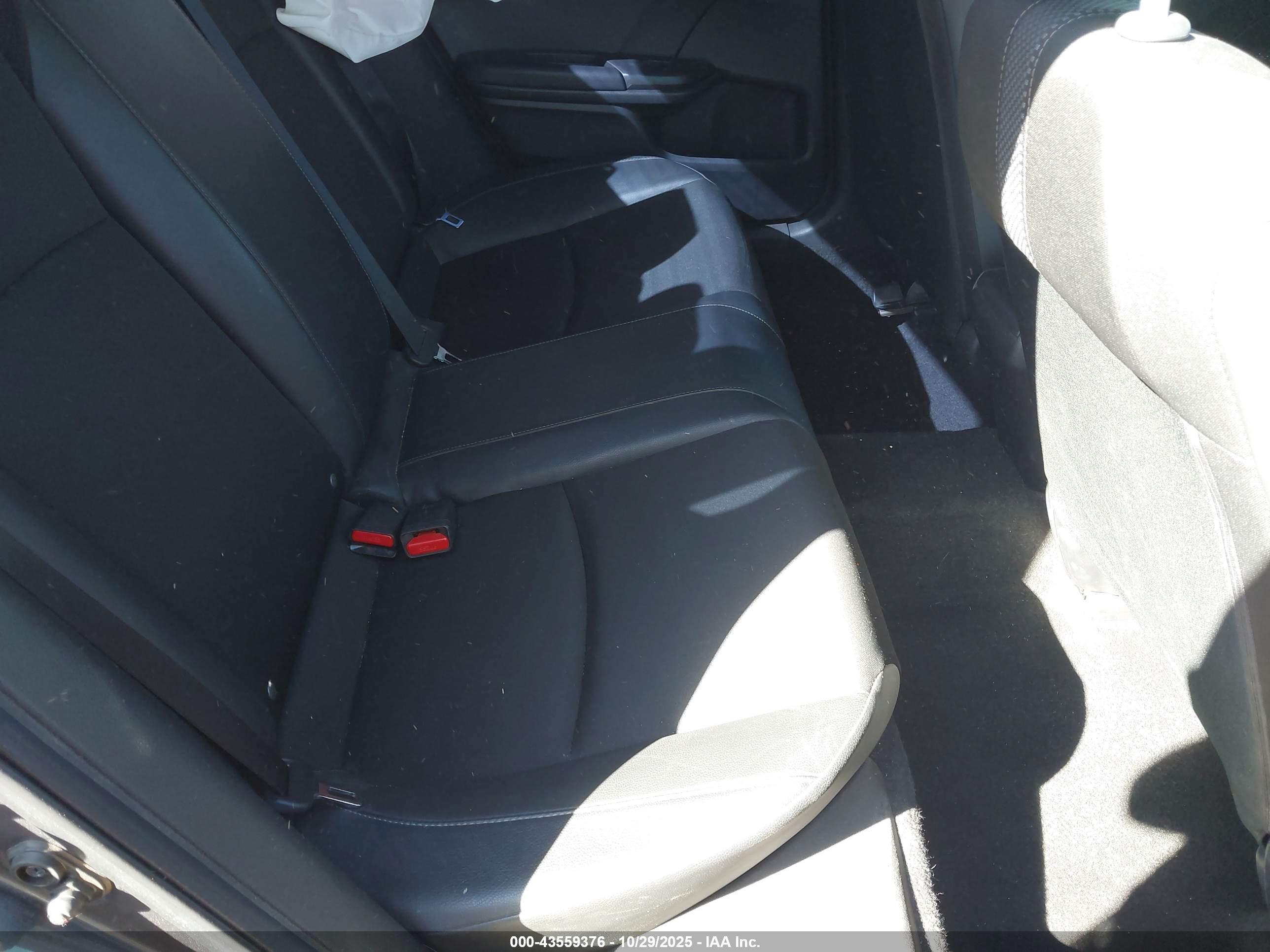 HONDA CIVIC image 8