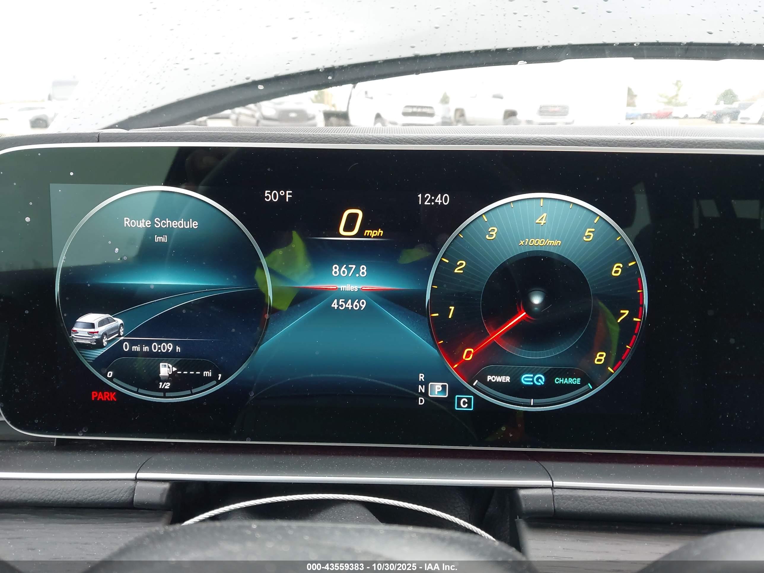 MERCEDES-BENZ GLS image 7