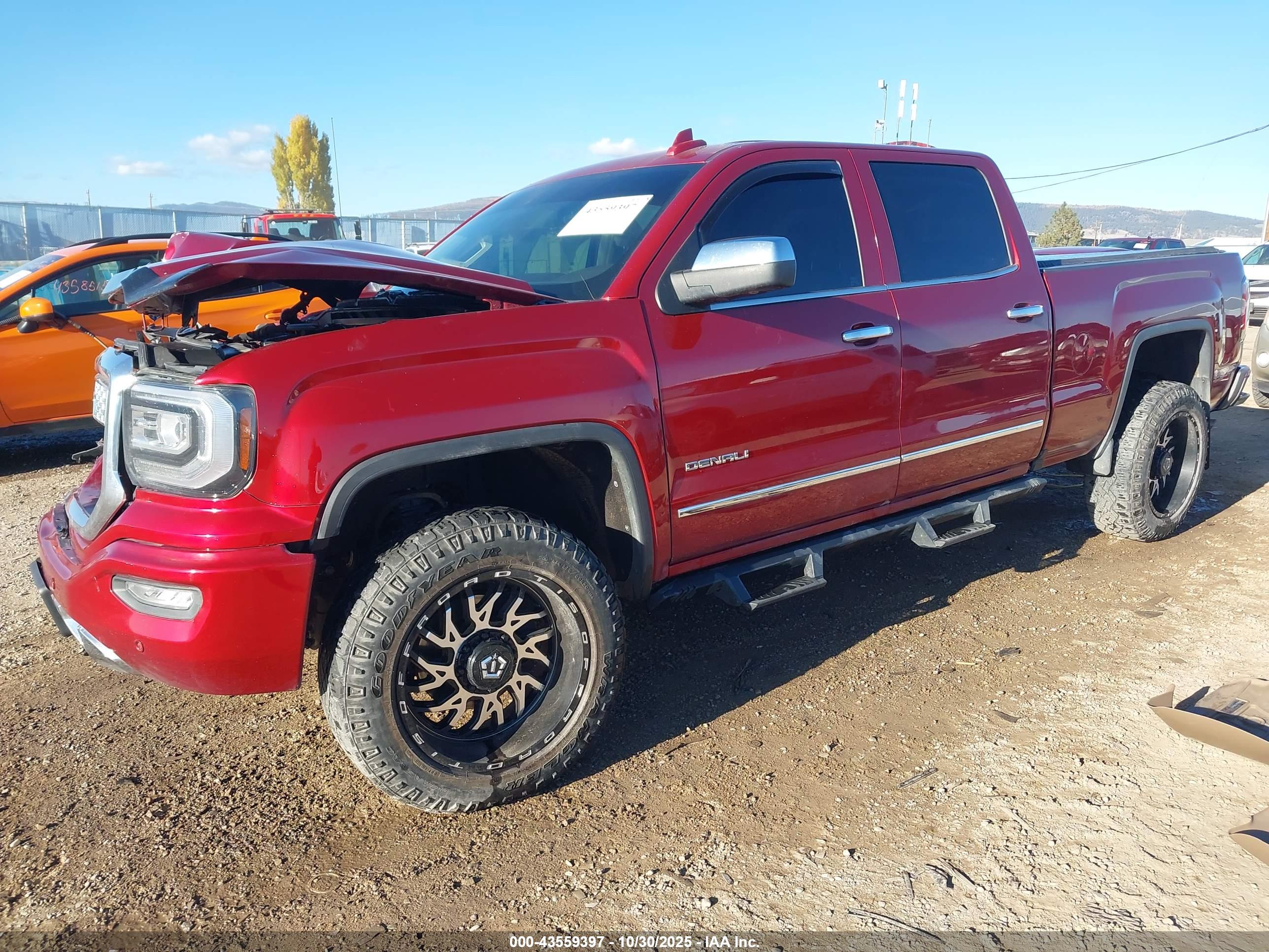 GMC SIERRA image 2