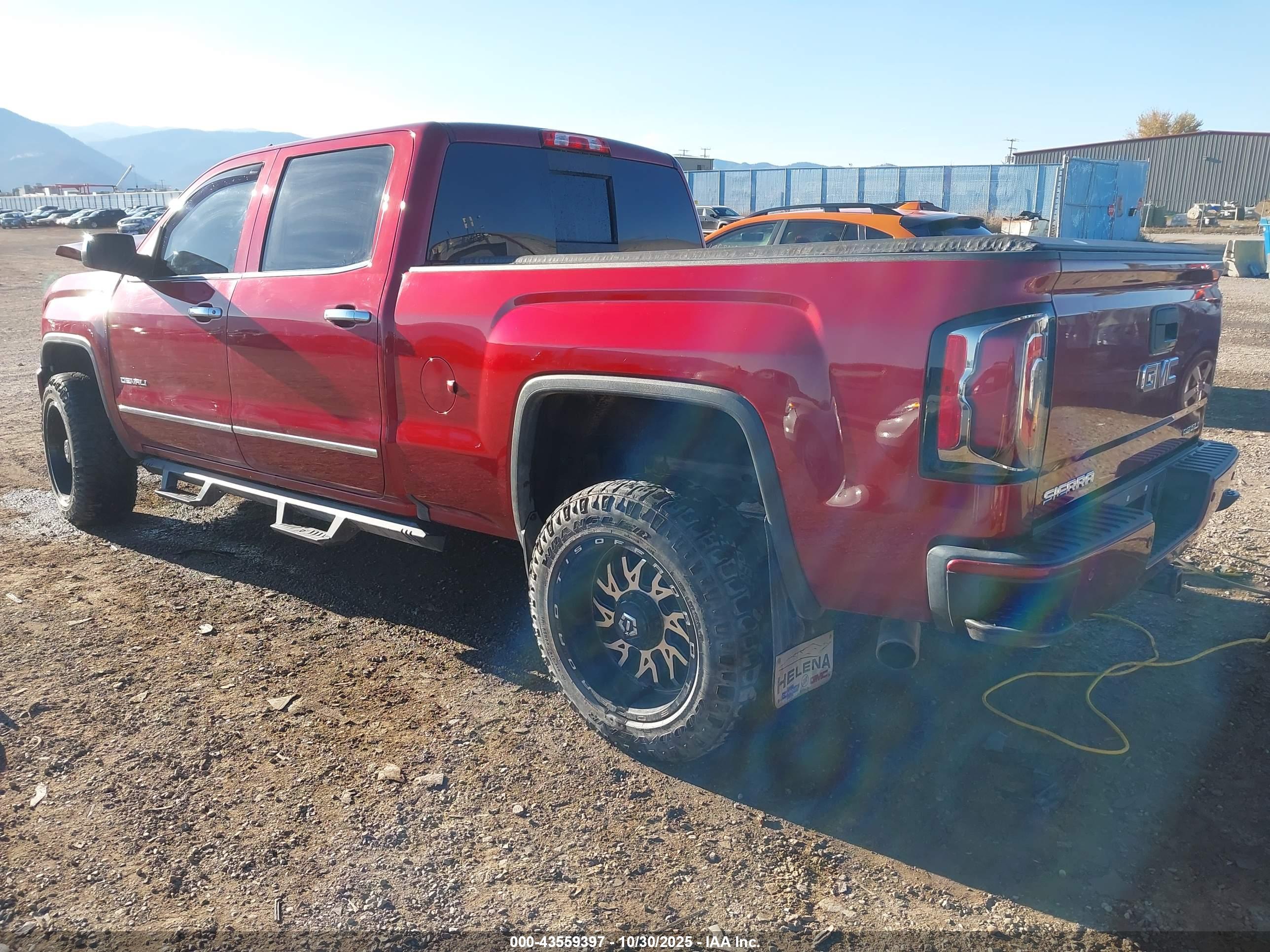 GMC SIERRA image 3