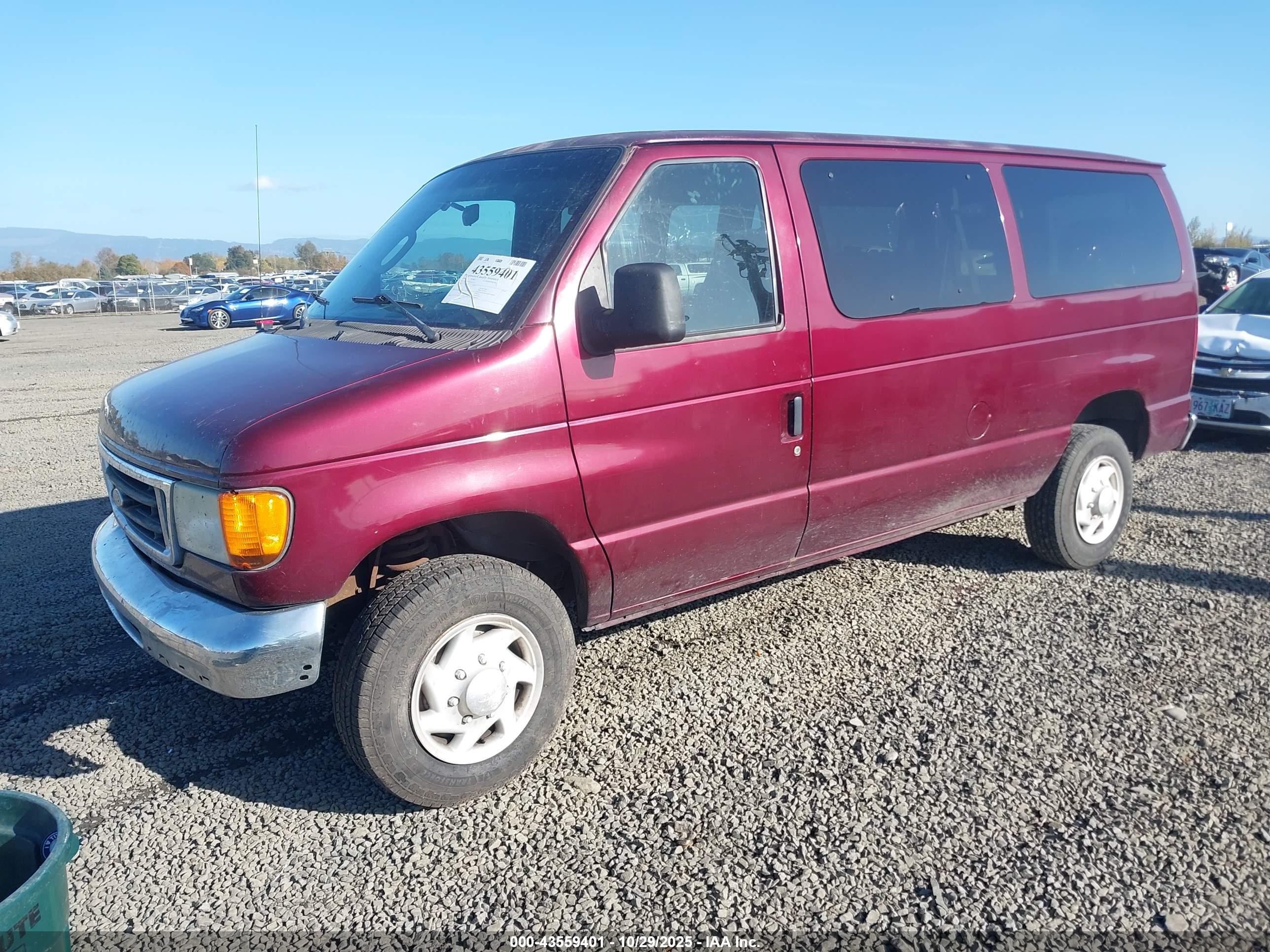 FORD E-350 image 2