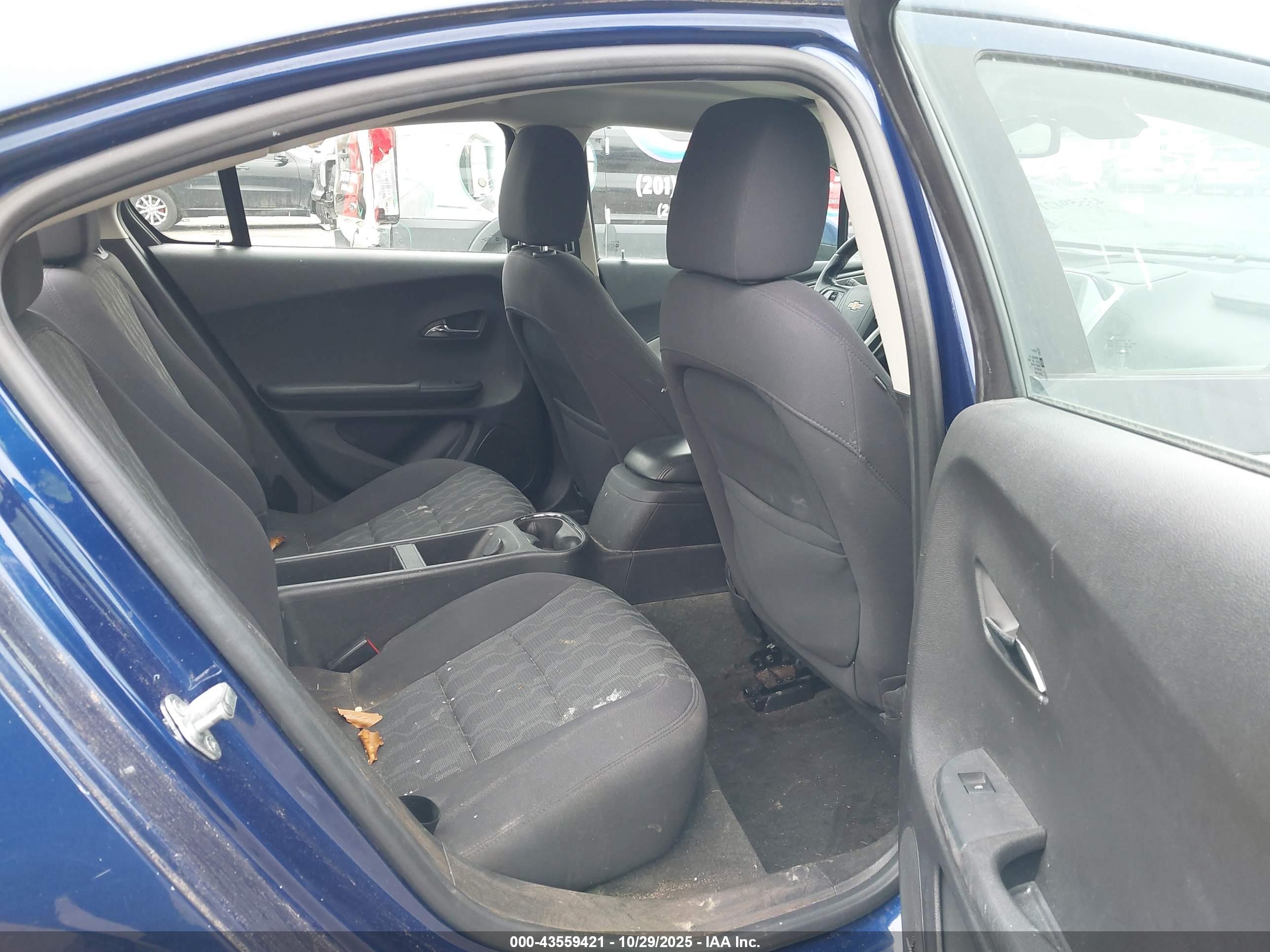 CHEVROLET VOLT image 8