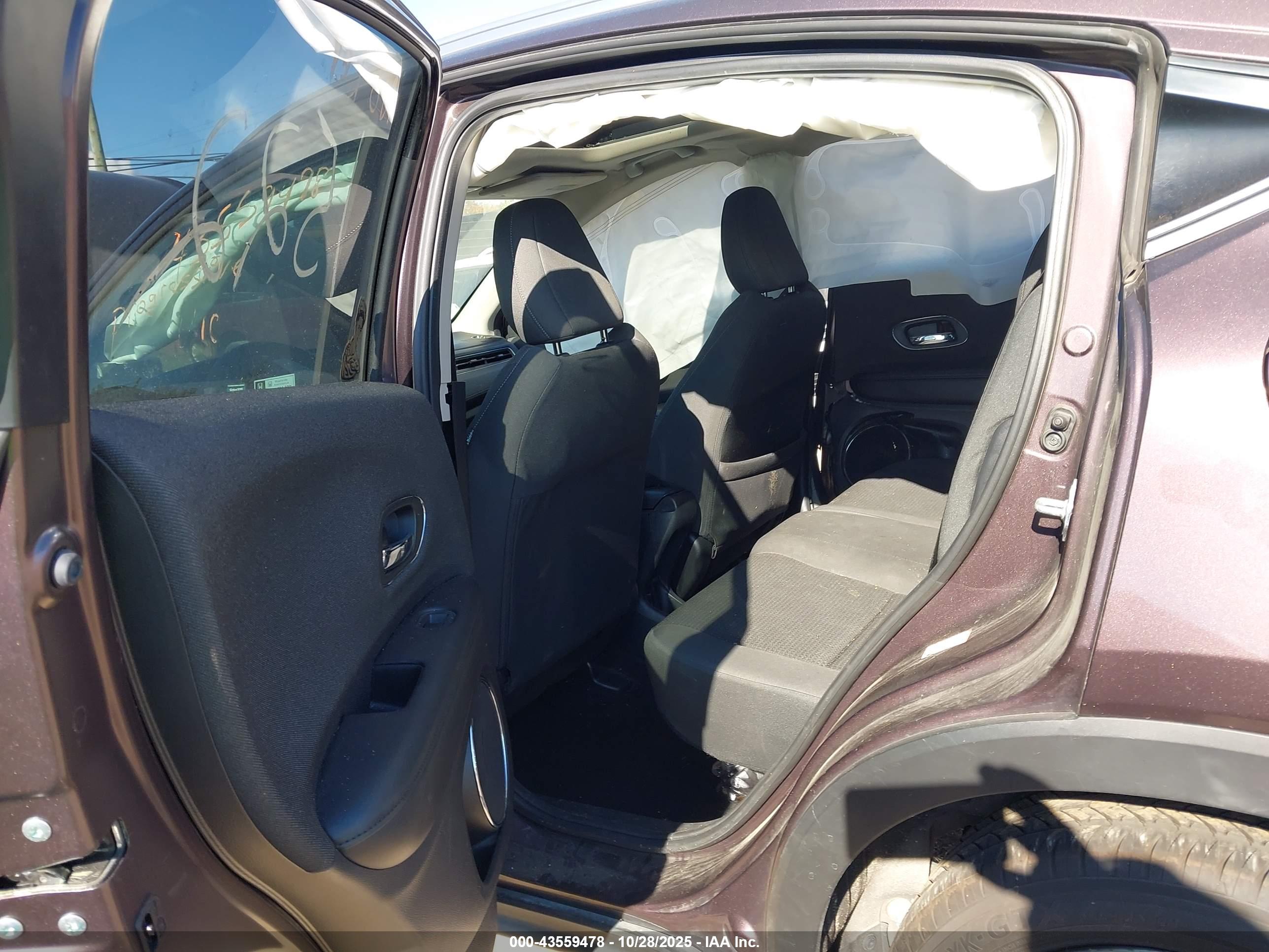 HONDA HR-V image 8