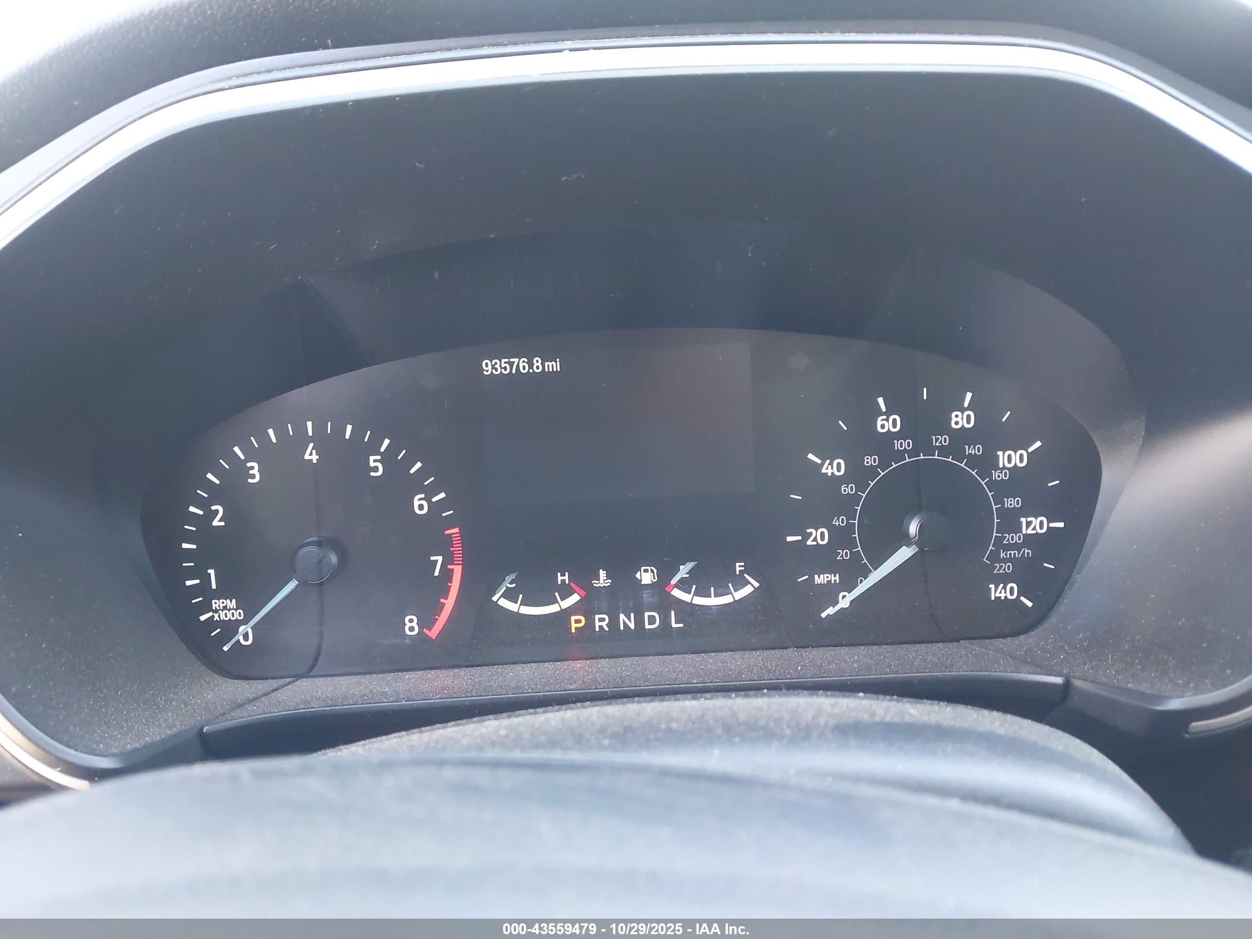FORD ESCAPE image 7
