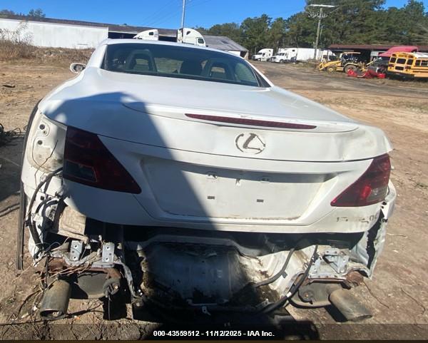 LEXUS IS image 6