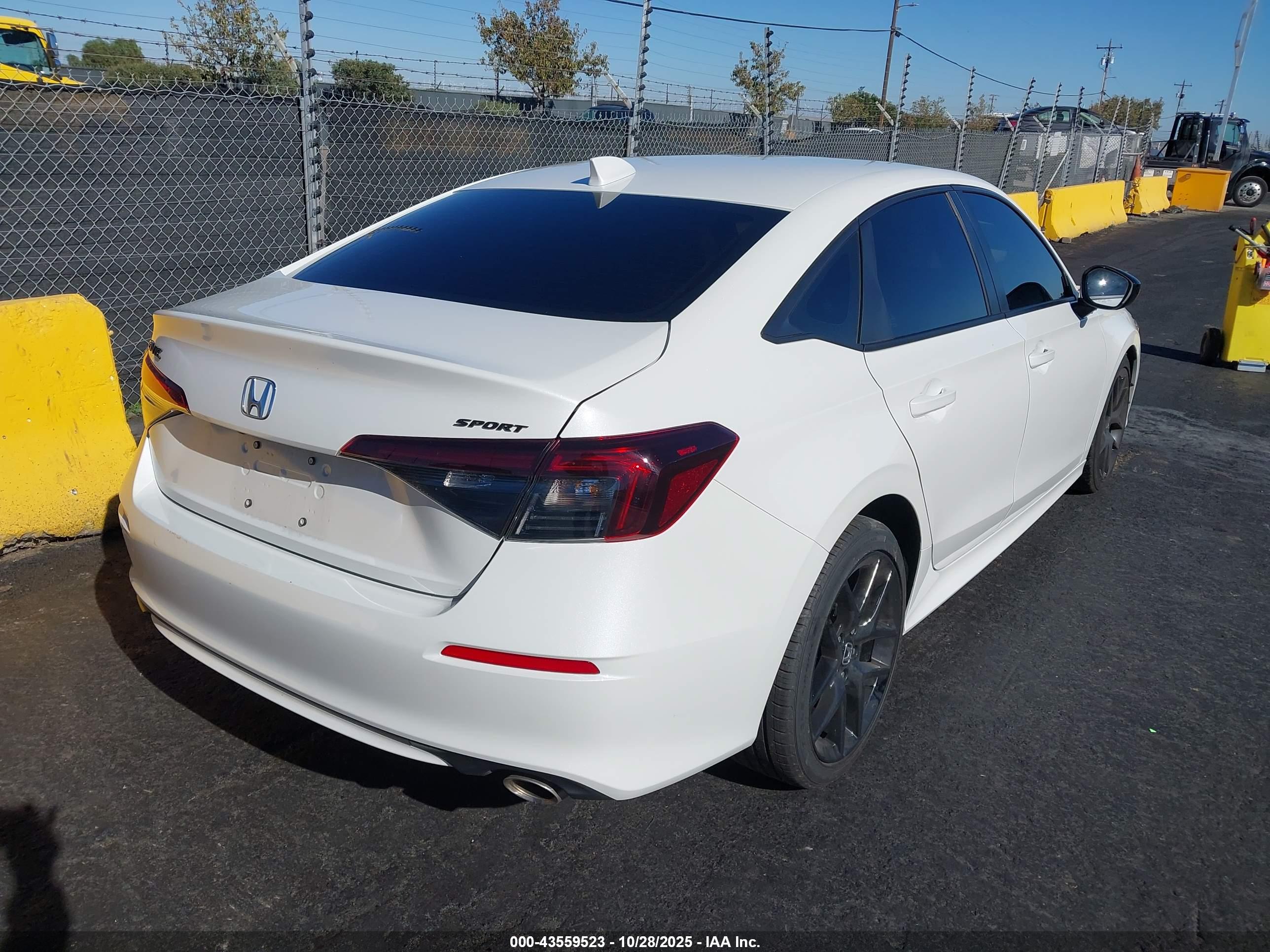 HONDA CIVIC image 4