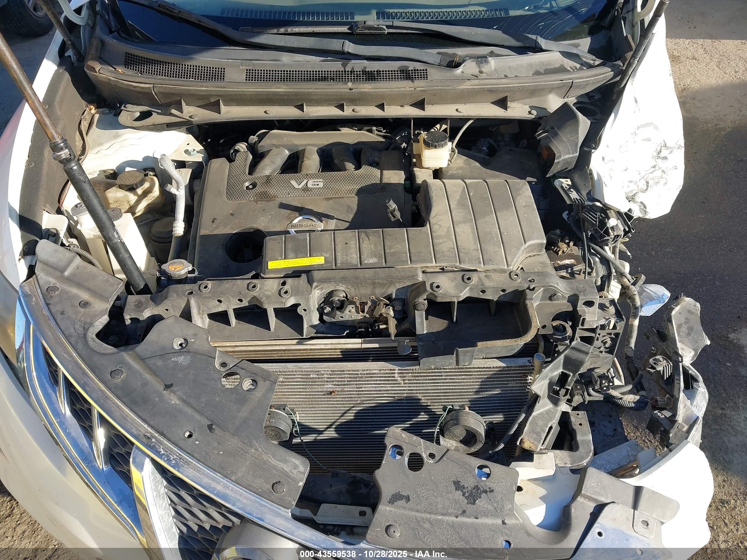 NISSAN MURANO image 10