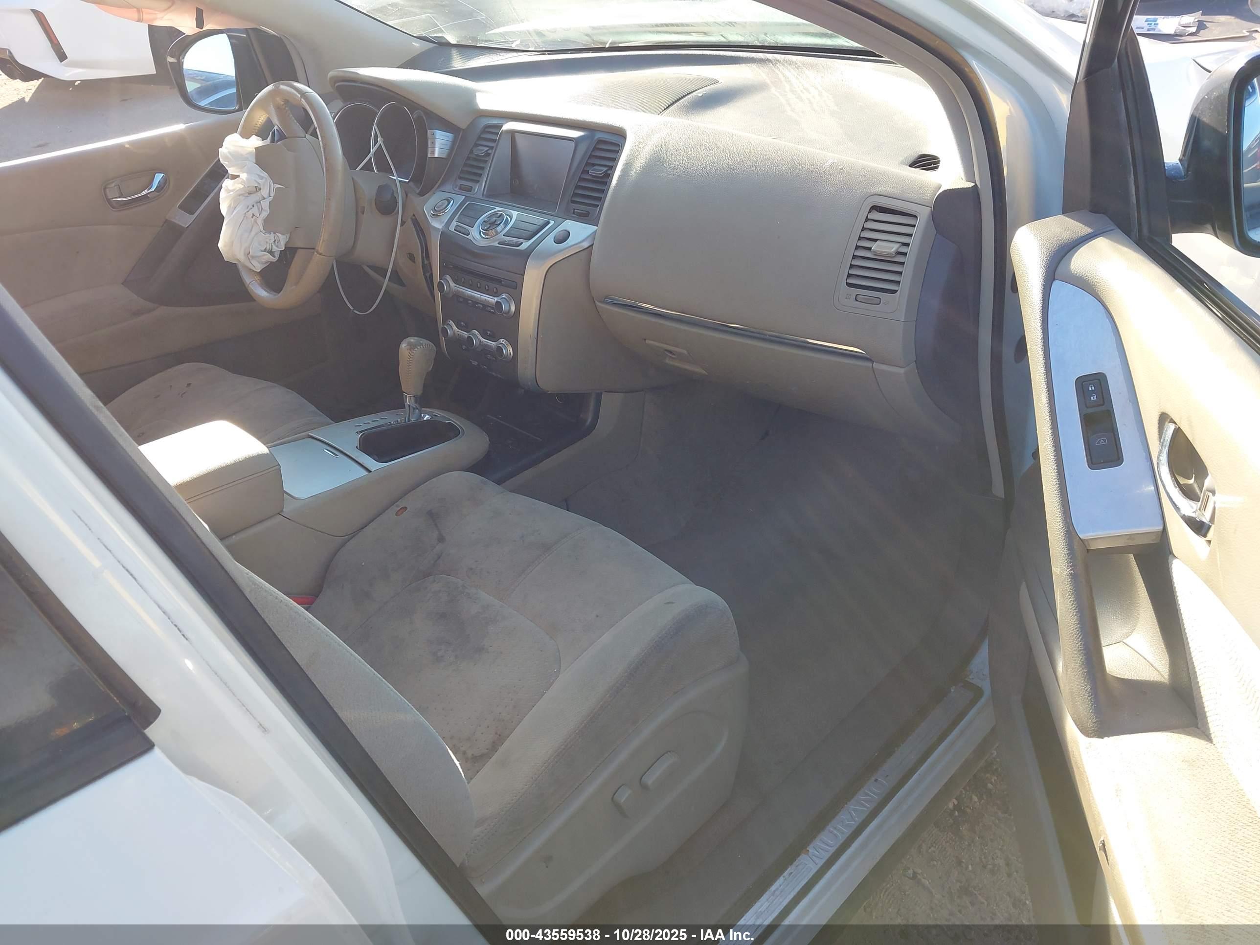NISSAN MURANO image 5