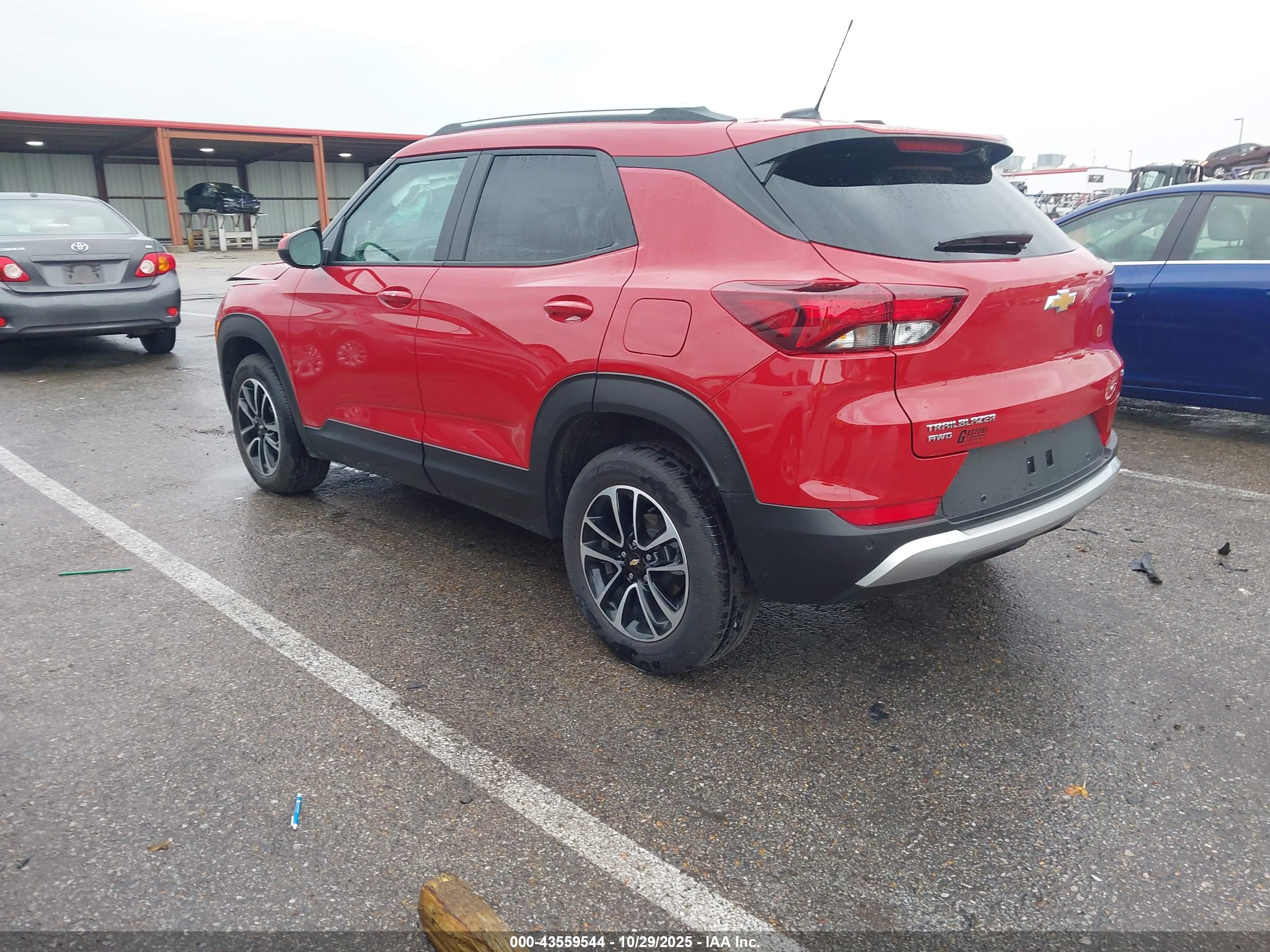 CHEVROLET TRAILBLAZER image 3