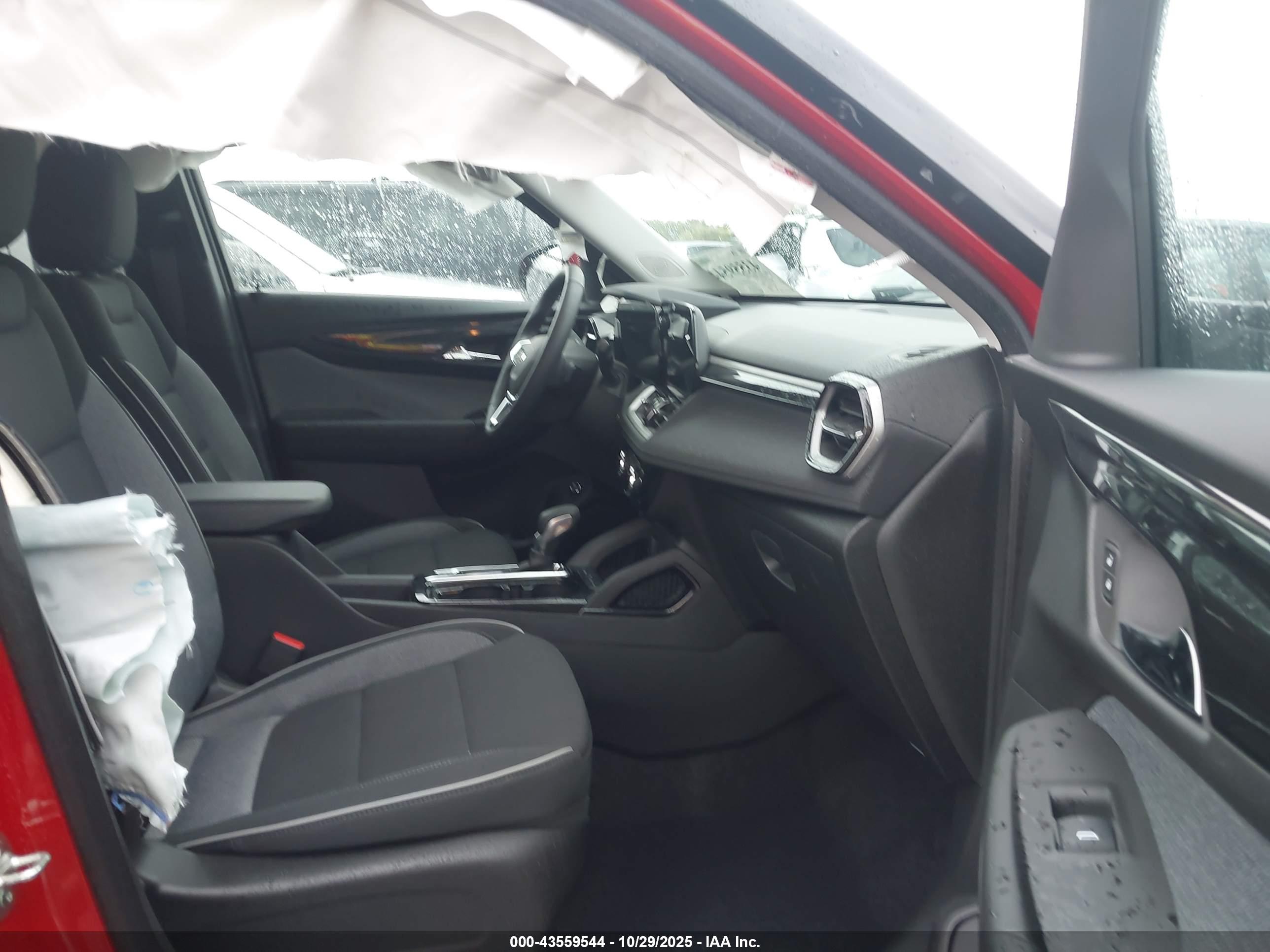 CHEVROLET TRAILBLAZER image 5