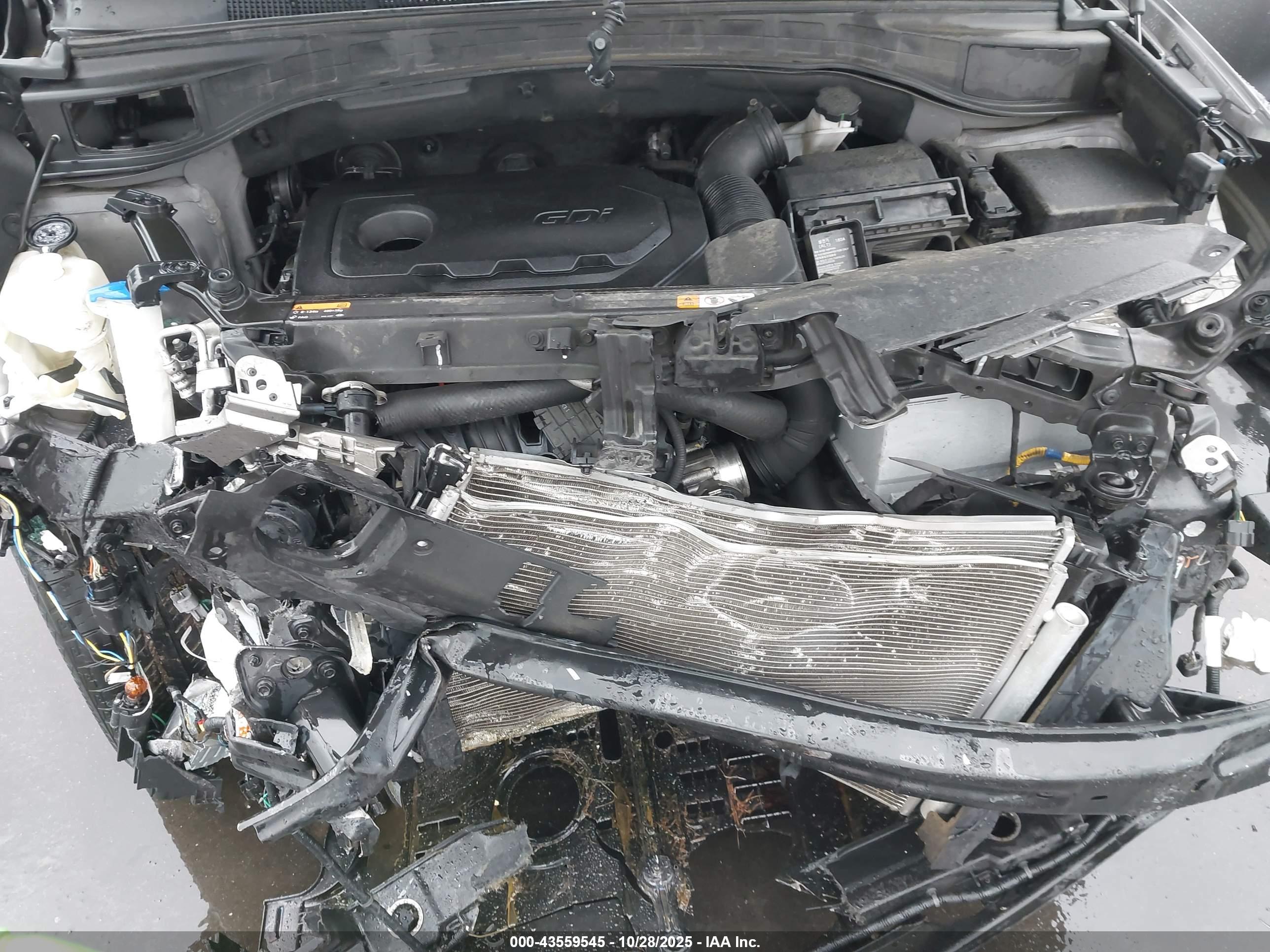 HYUNDAI SANTA image 10