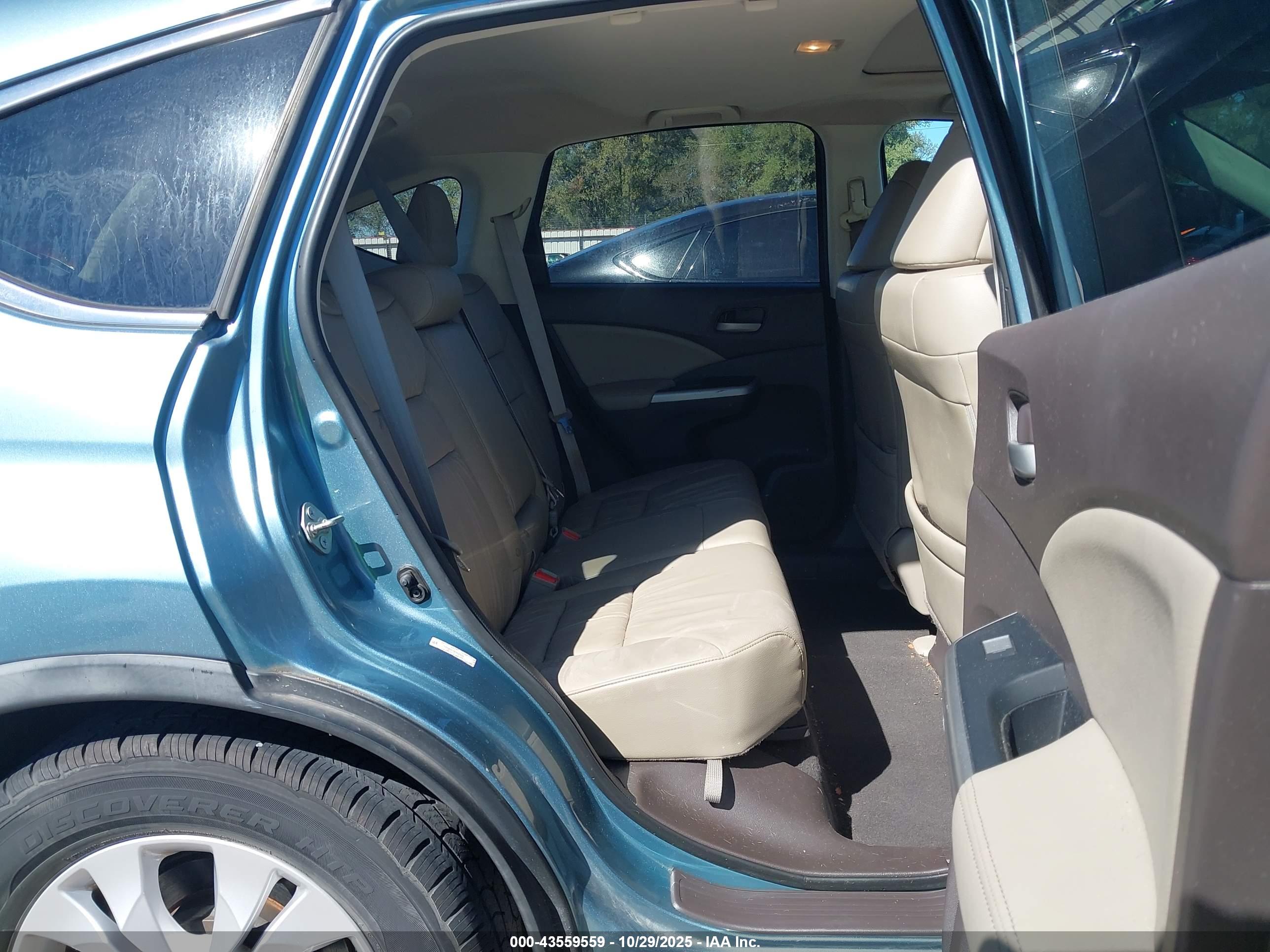 HONDA CR-V image 8