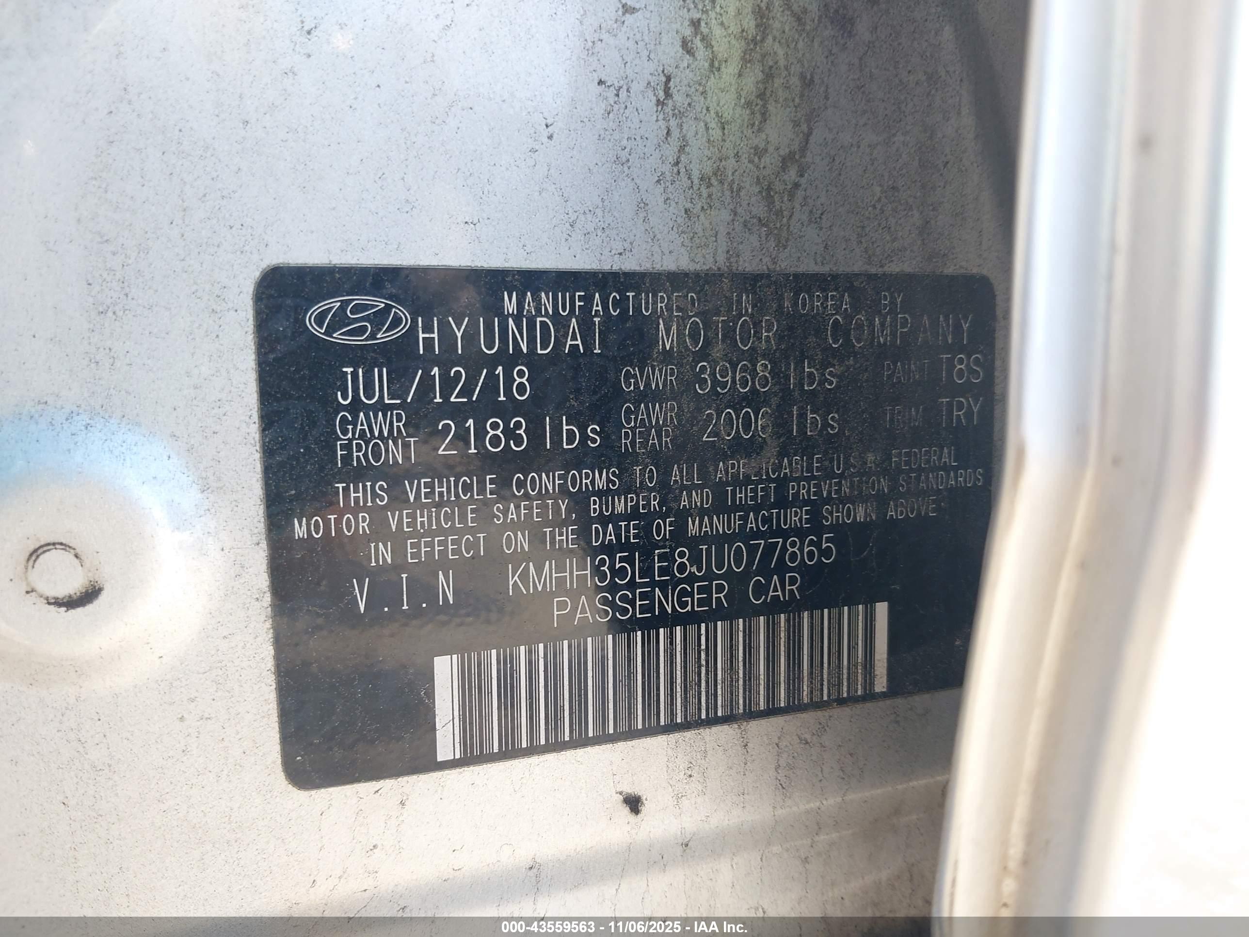 HYUNDAI ELANTRA image 9