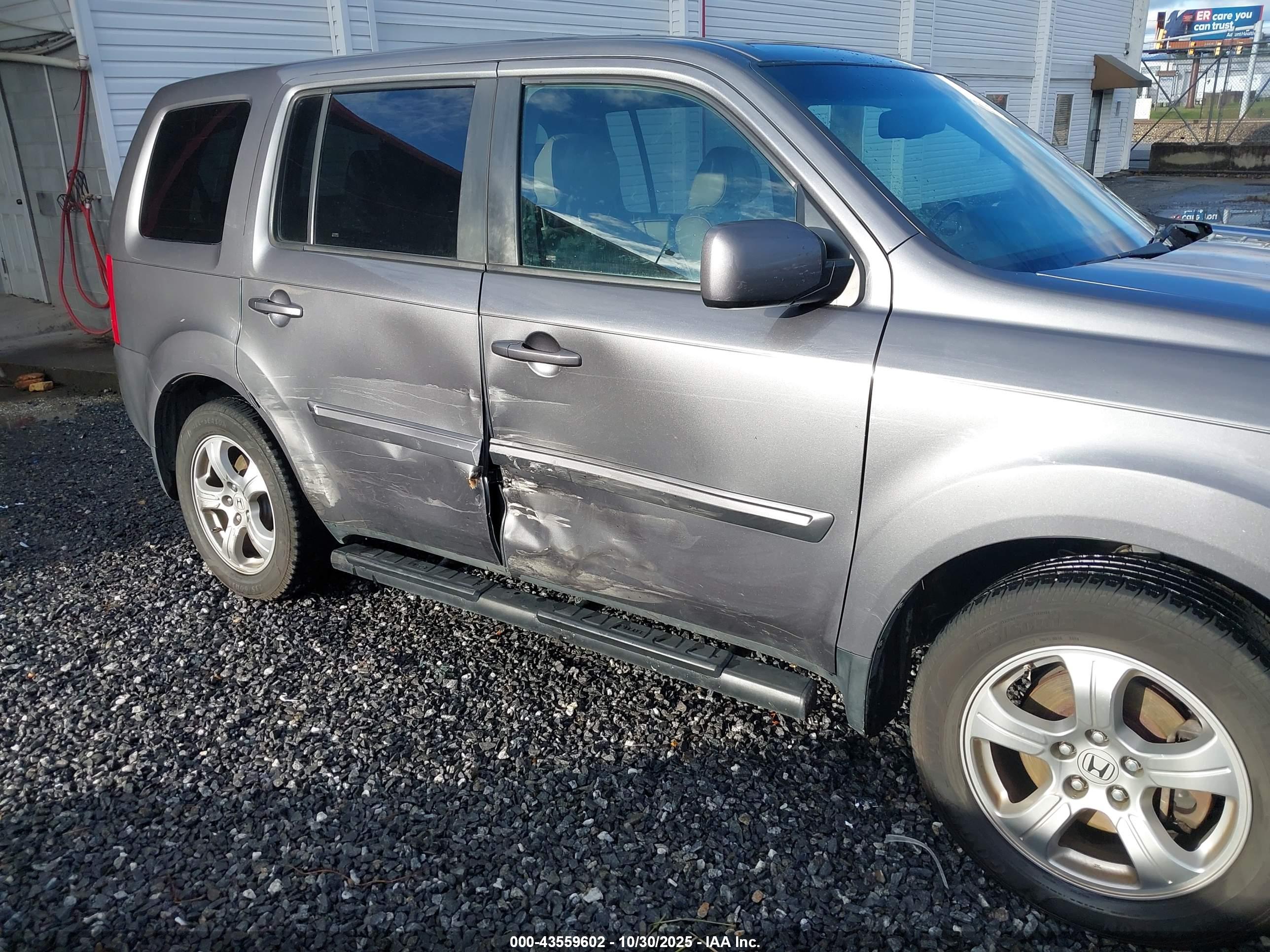 HONDA PILOT image 6