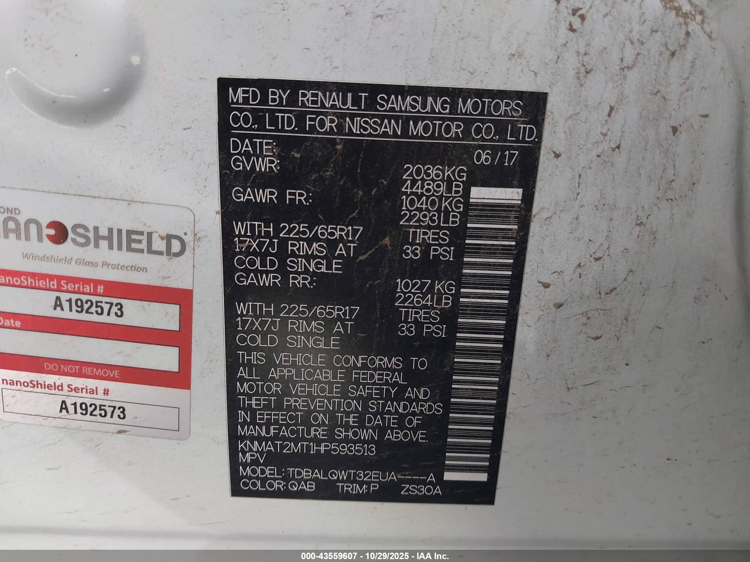 NISSAN ROGUE image 9