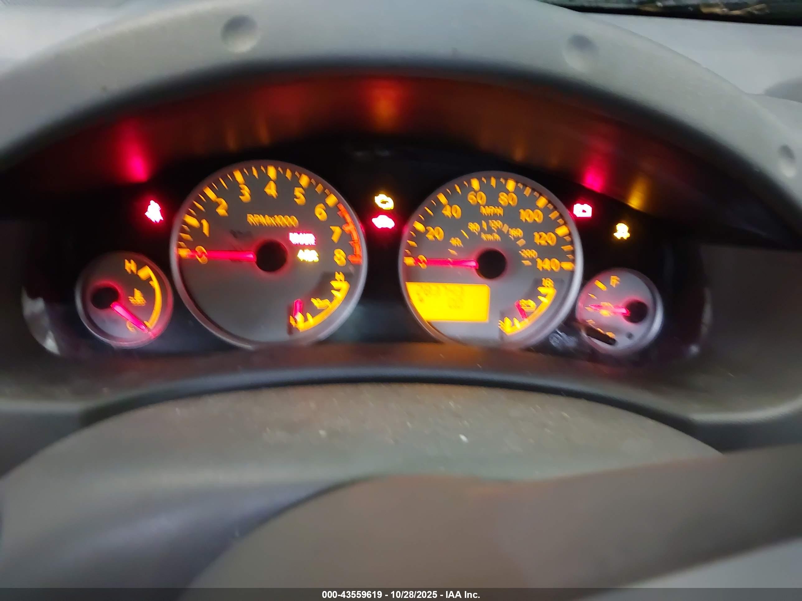 NISSAN FRONTIER image 7