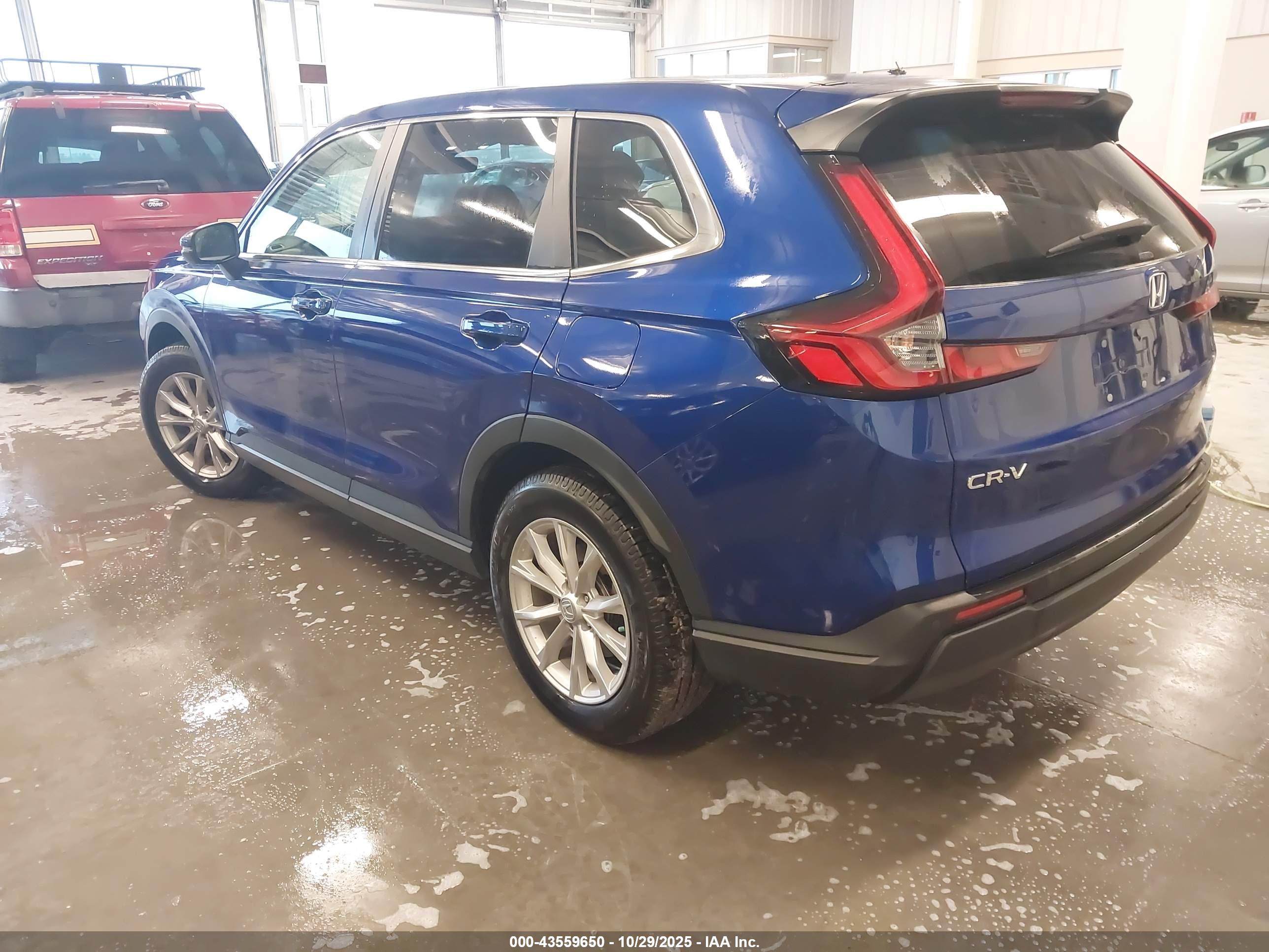 HONDA CR-V image 3