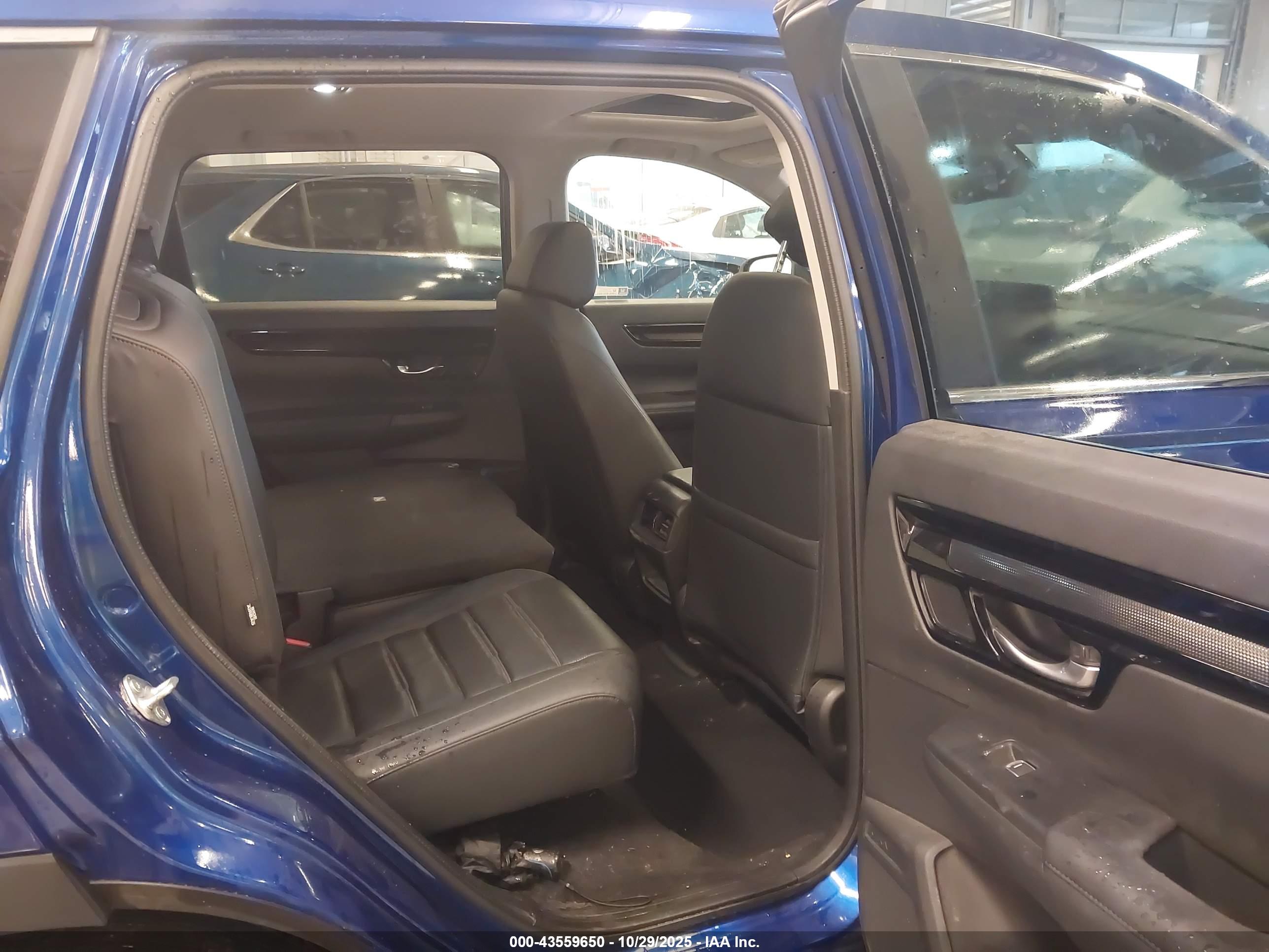 HONDA CR-V image 8