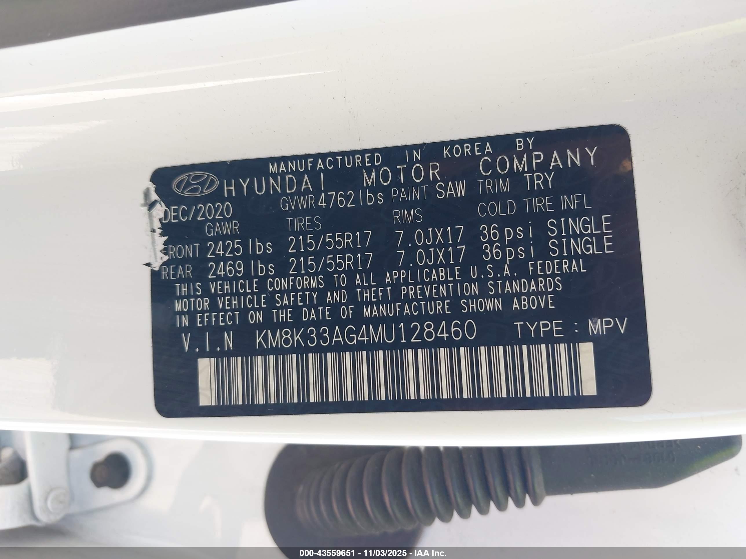 HYUNDAI KONA image 9
