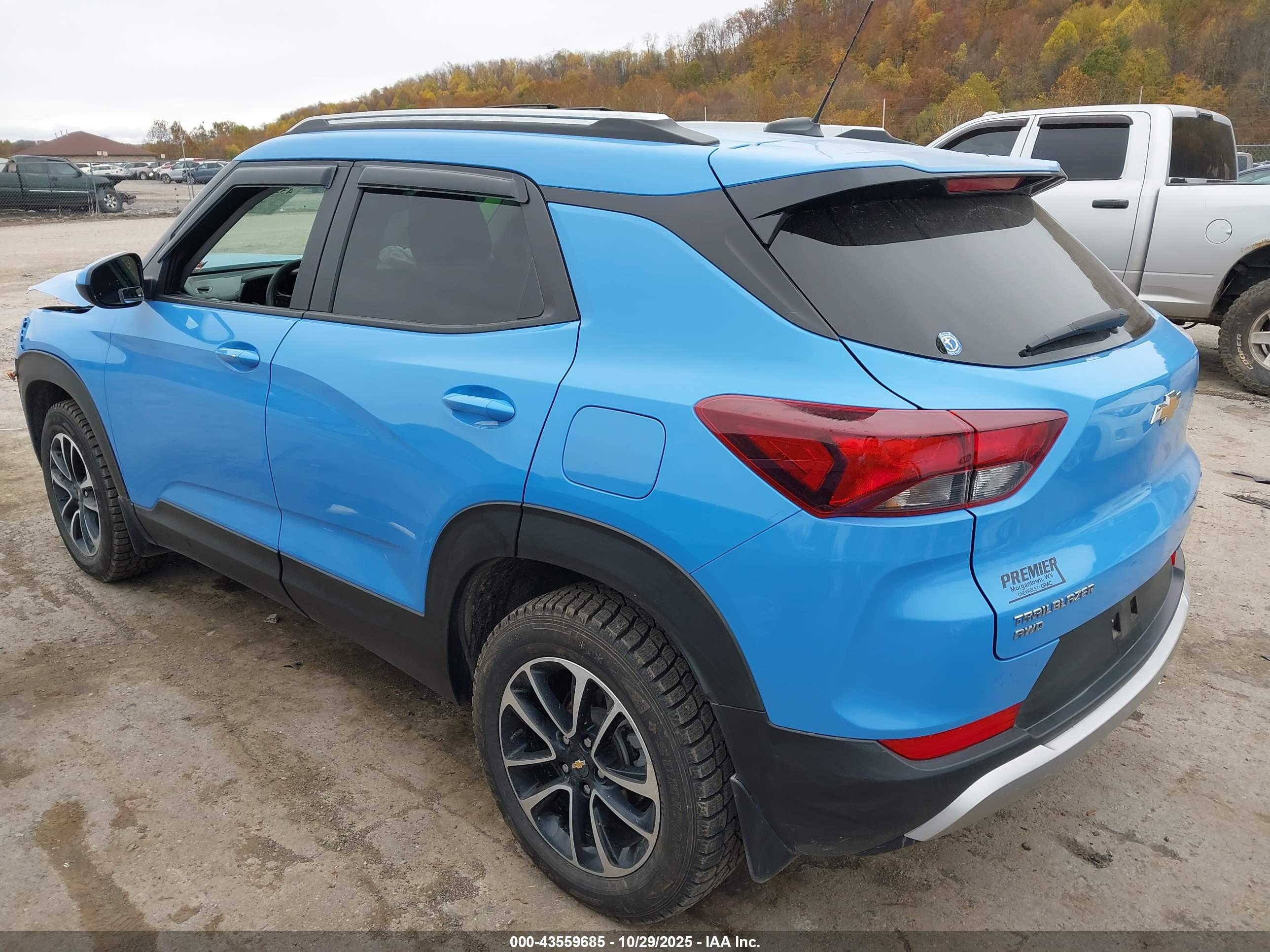 CHEVROLET TRAILBLAZER image 3