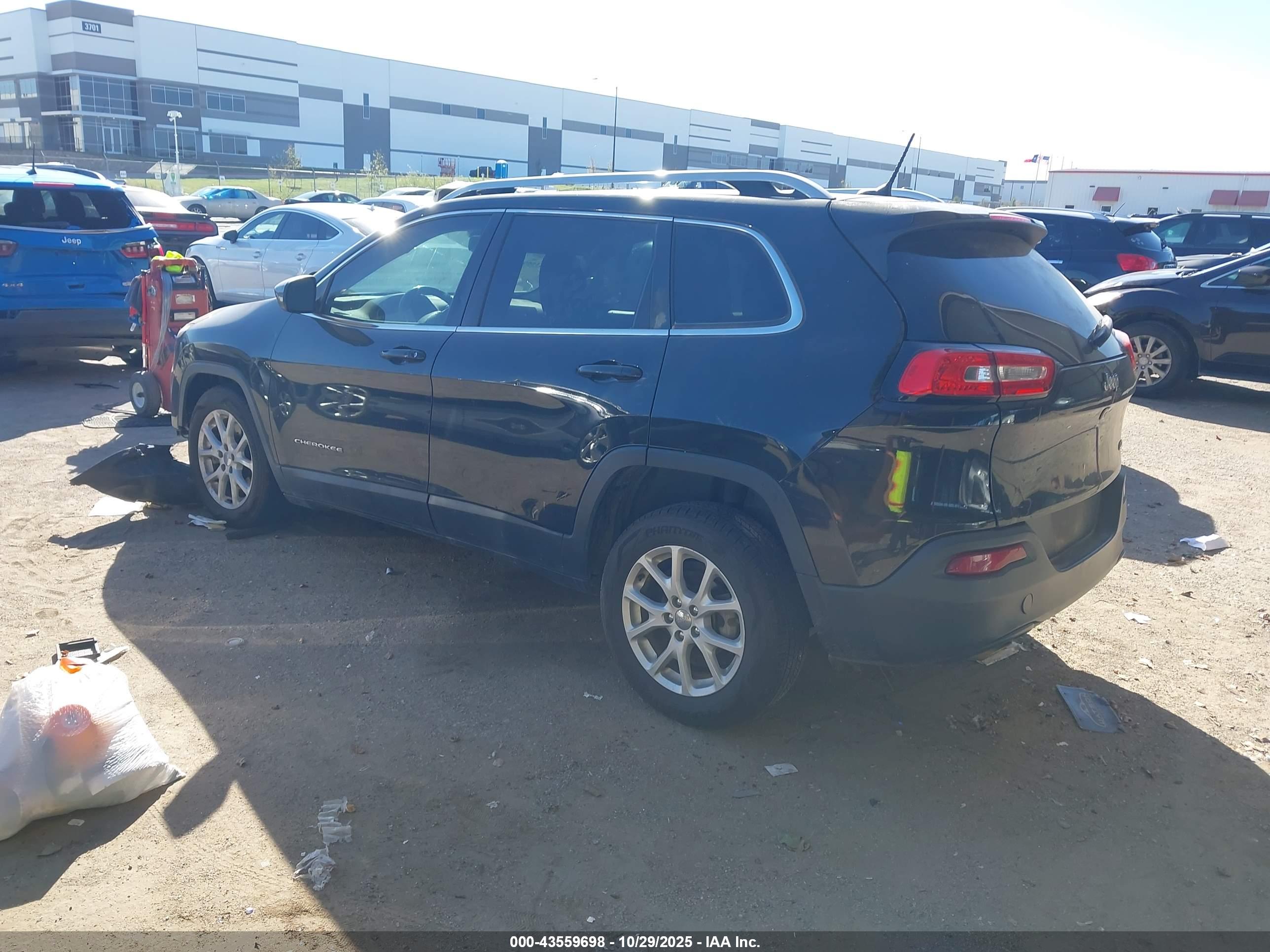 JEEP CHEROKEE image 3