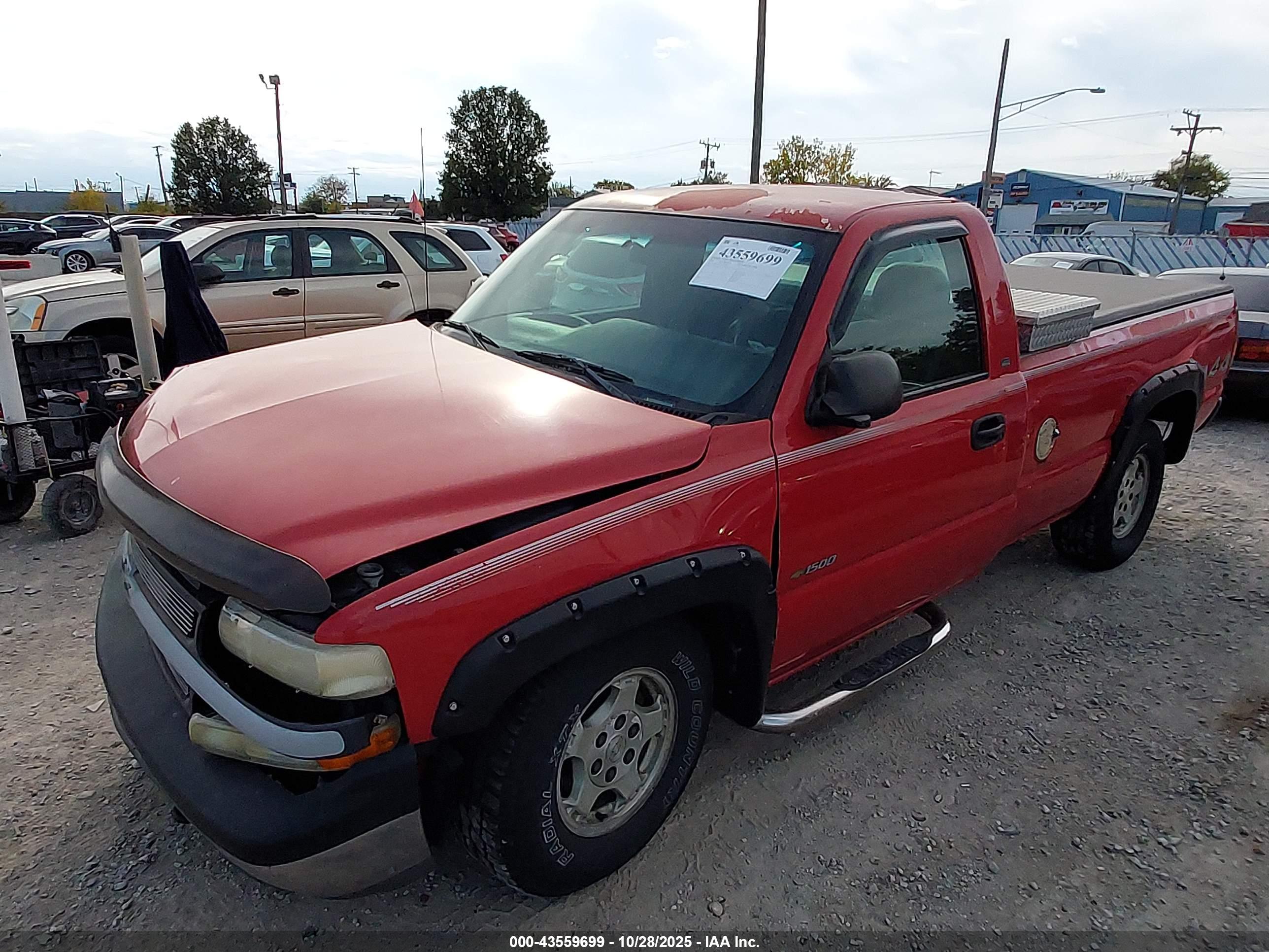 CHEVROLET SILVERADO image 2