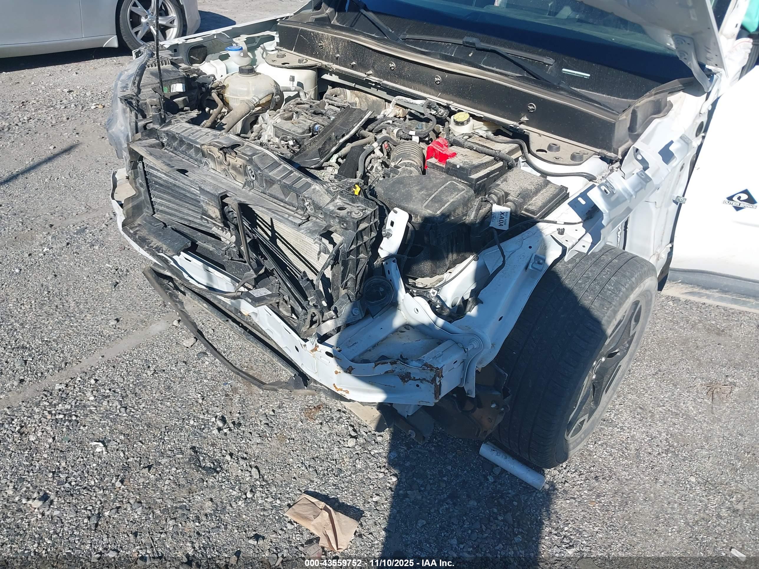 FORD BRONCO image 6