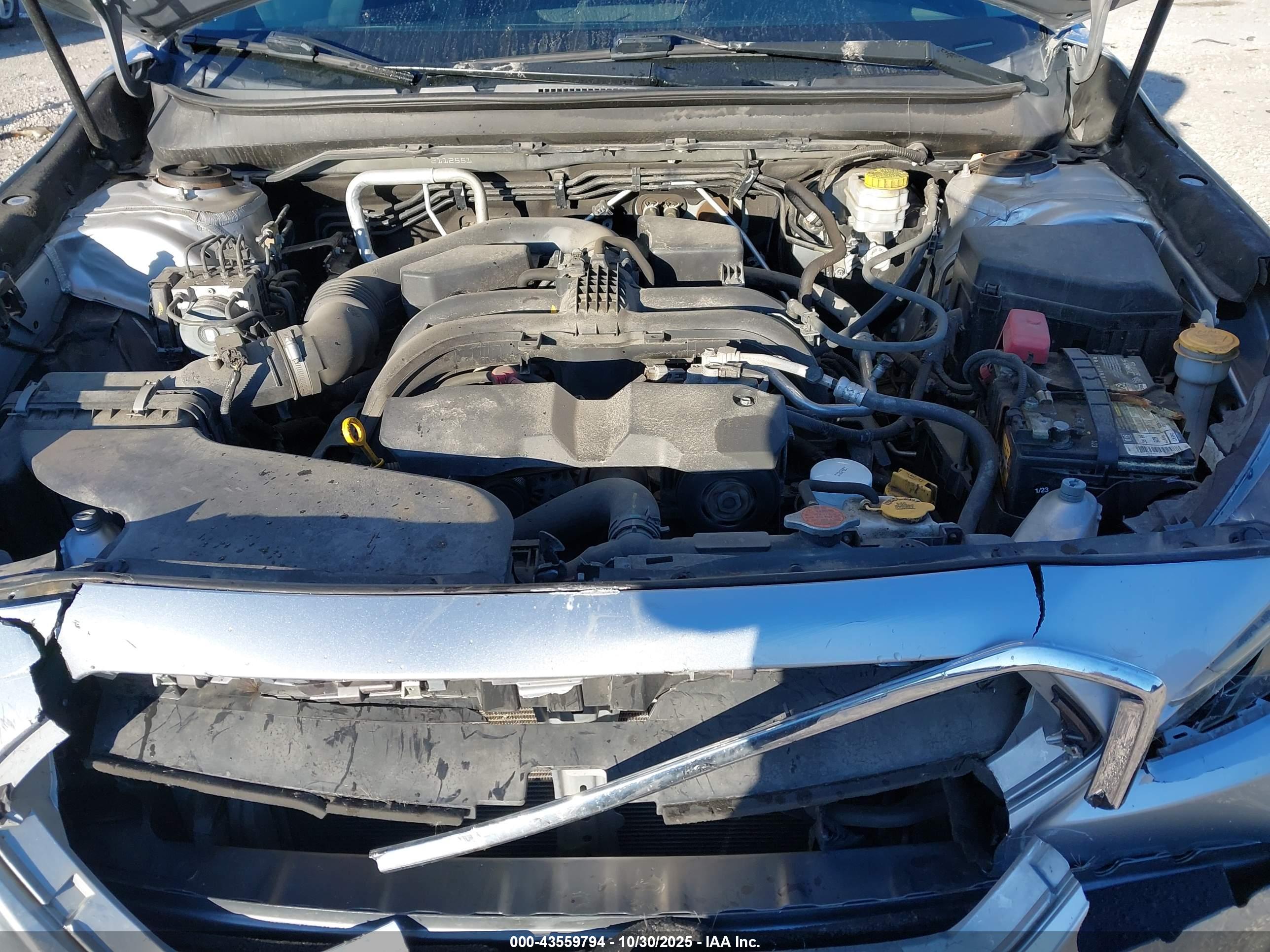 SUBARU OUTBACK image 10