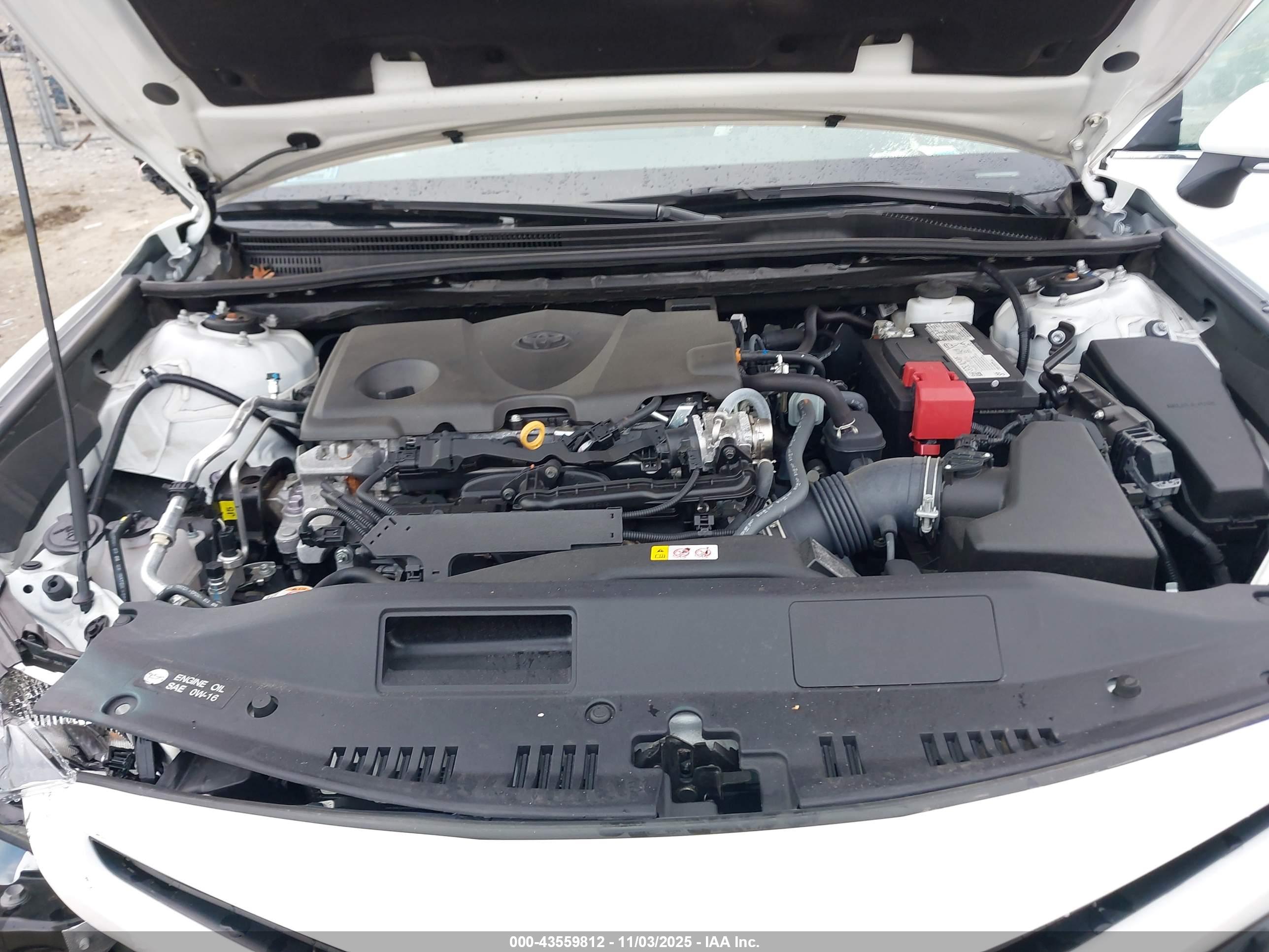 TOYOTA CAMRY image 10