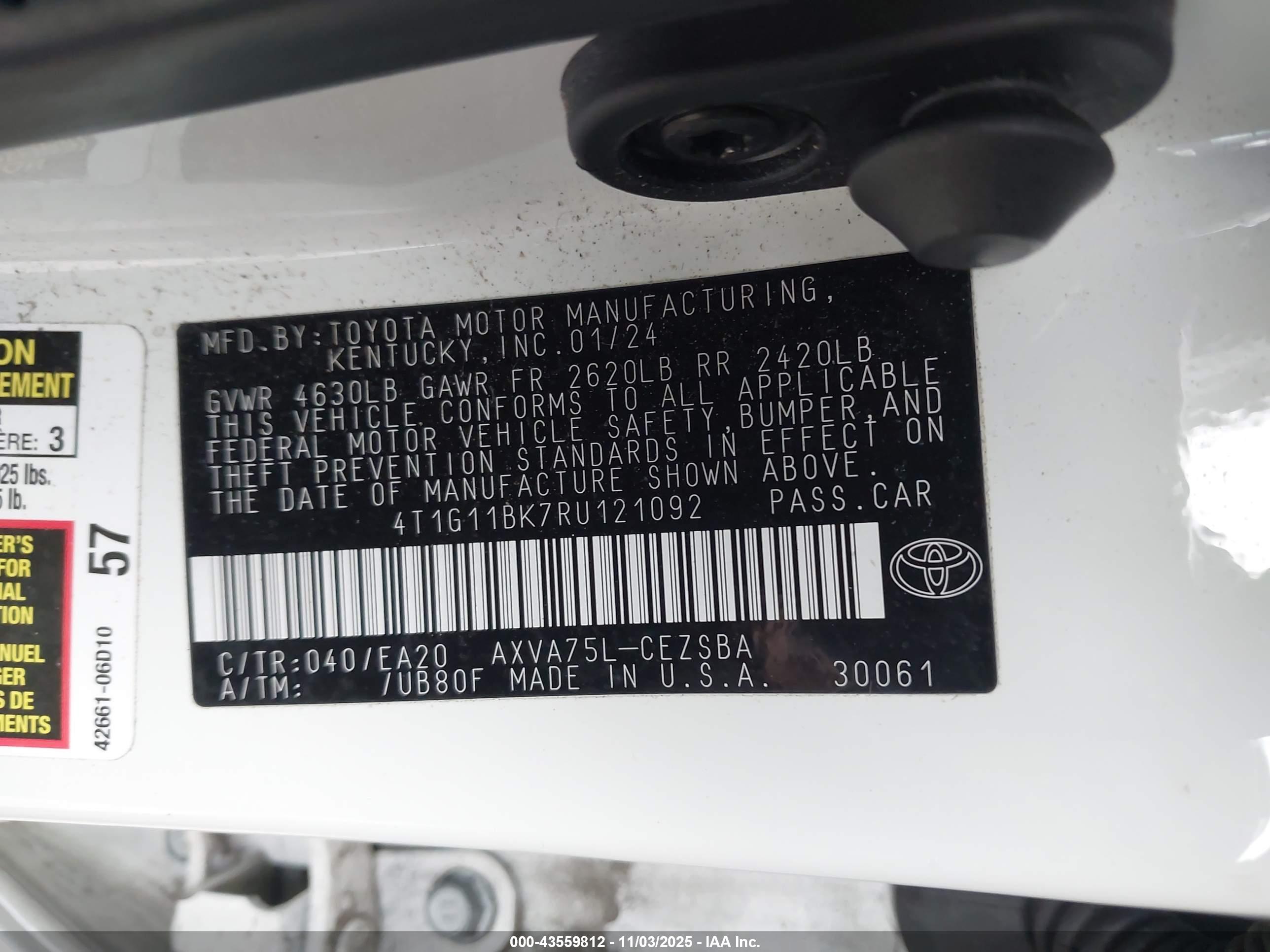 TOYOTA CAMRY image 9