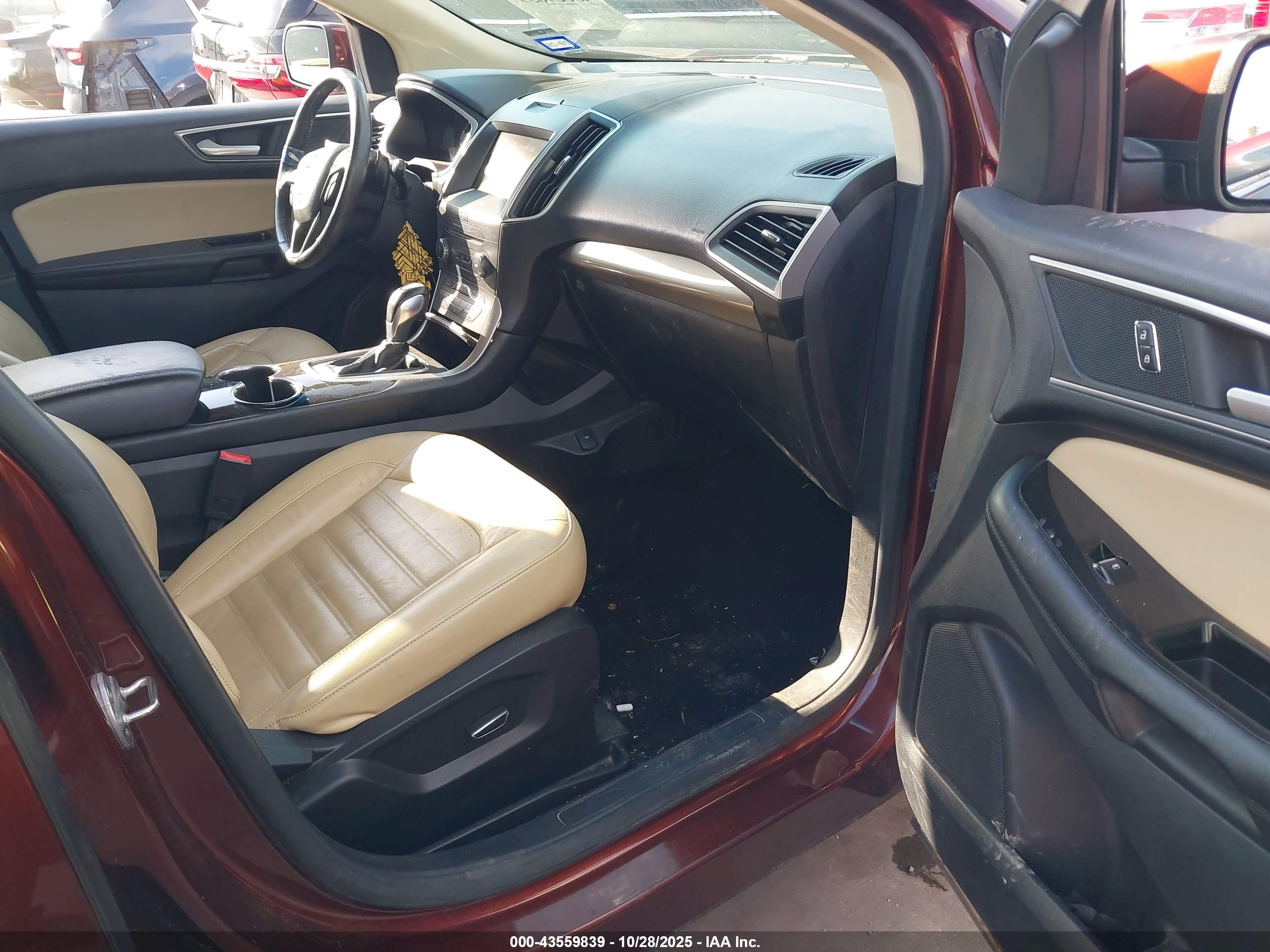 FORD EDGE image 5
