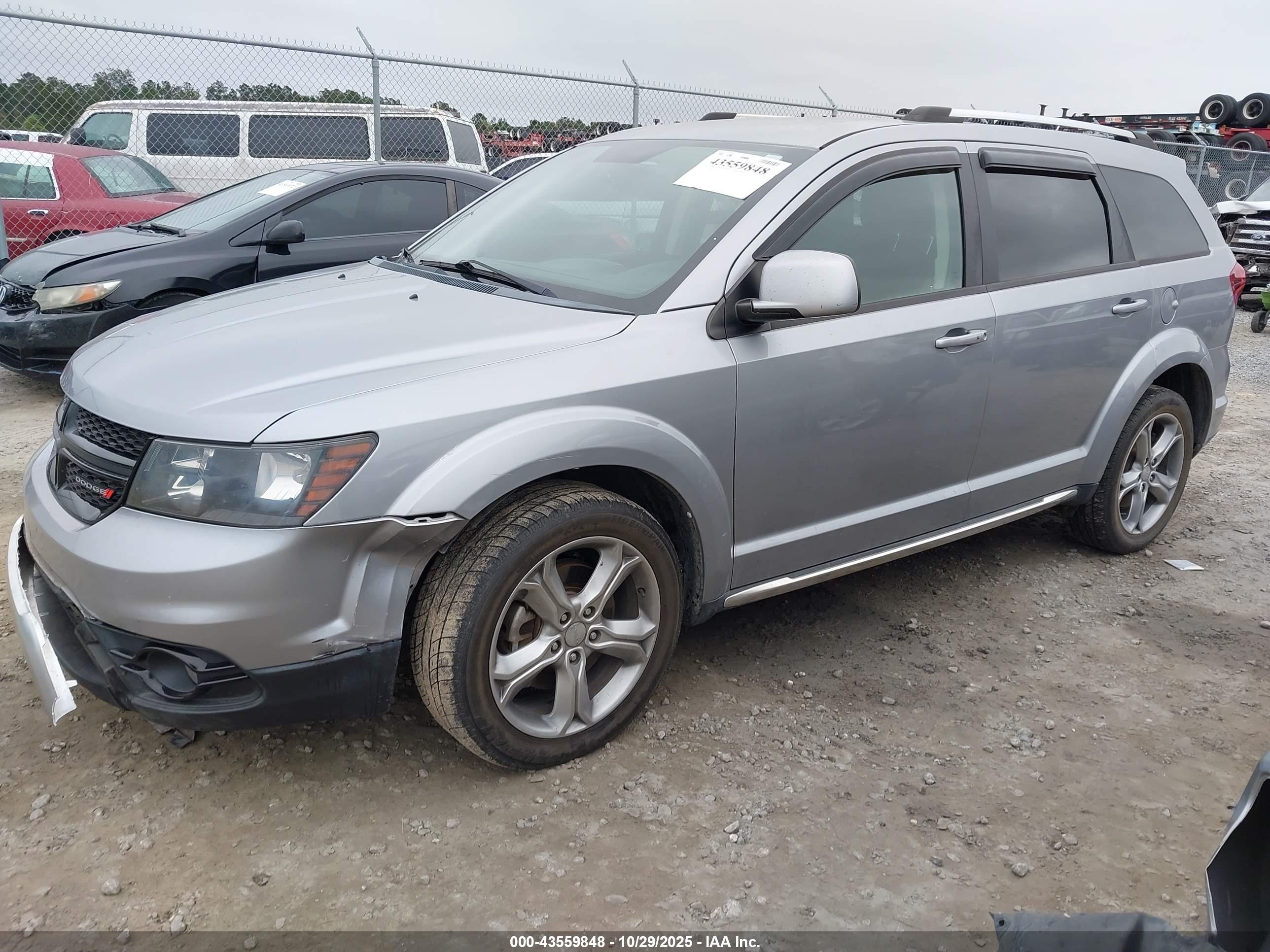 DODGE JOURNEY image 2